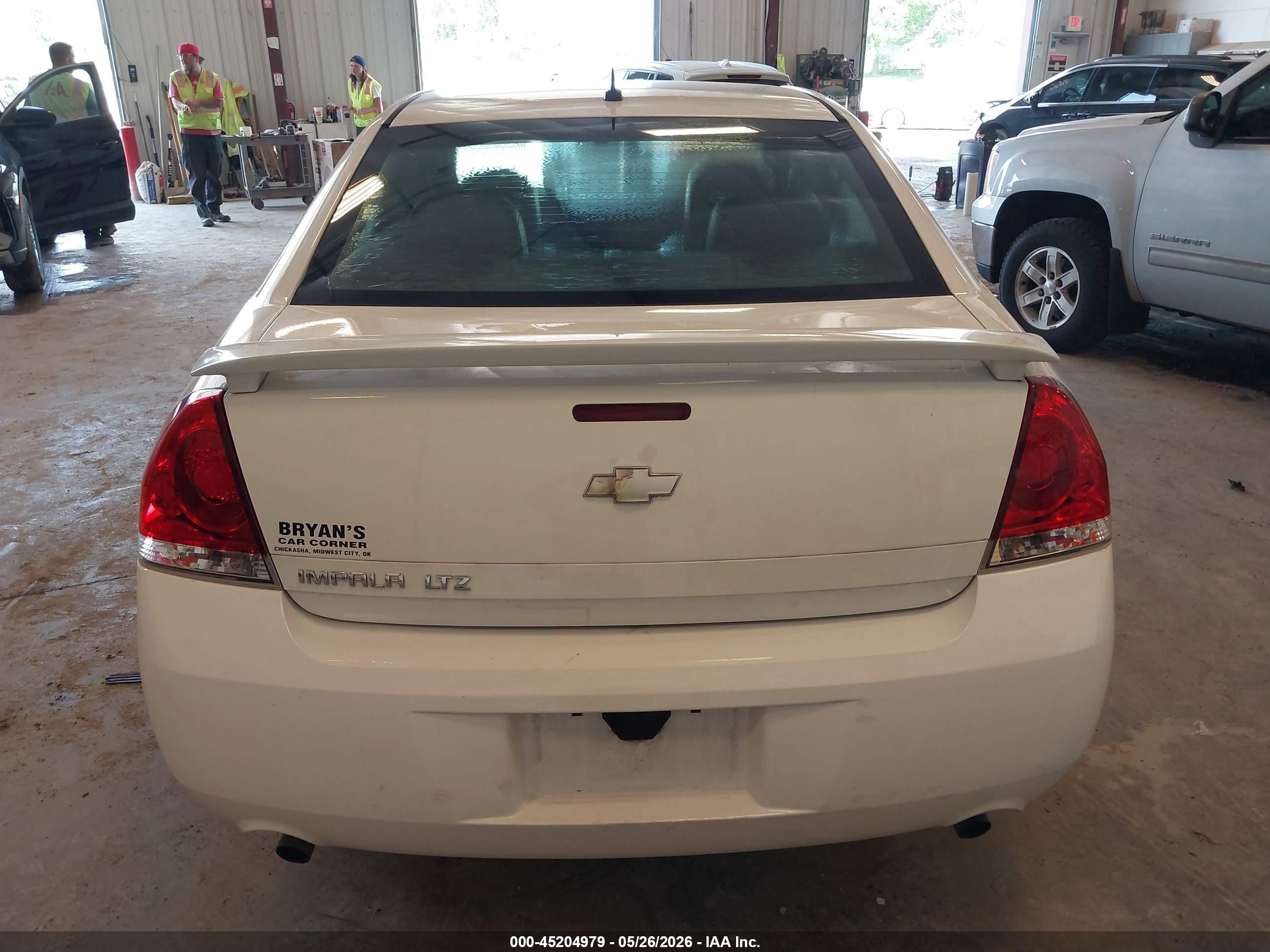 2013 Chevrolet Impala Ltz White vin: 2G1WC5E34D1142081