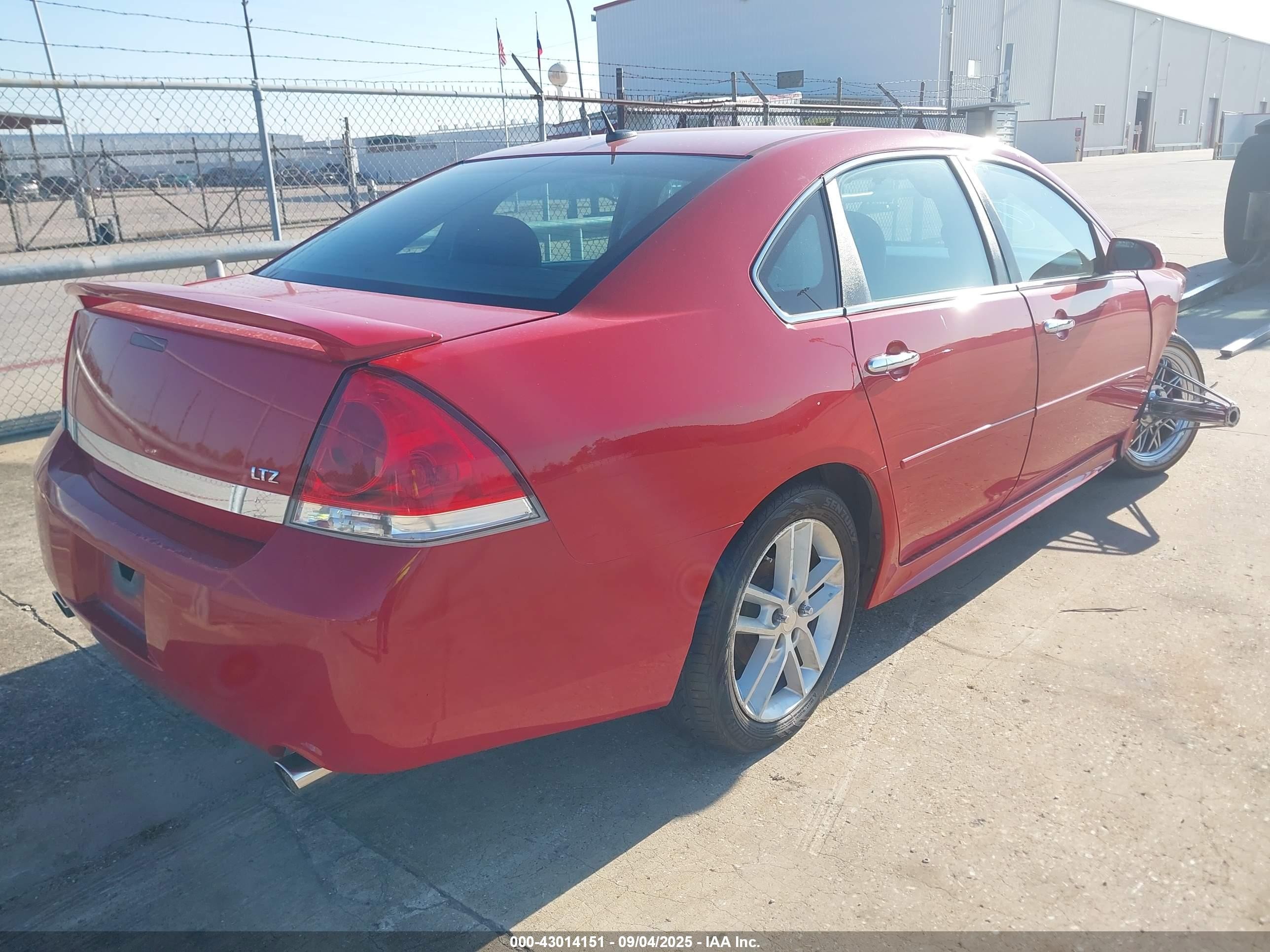 2013 Chevrolet Impala Ltz Red vin: 2G1WC5E35D1198045