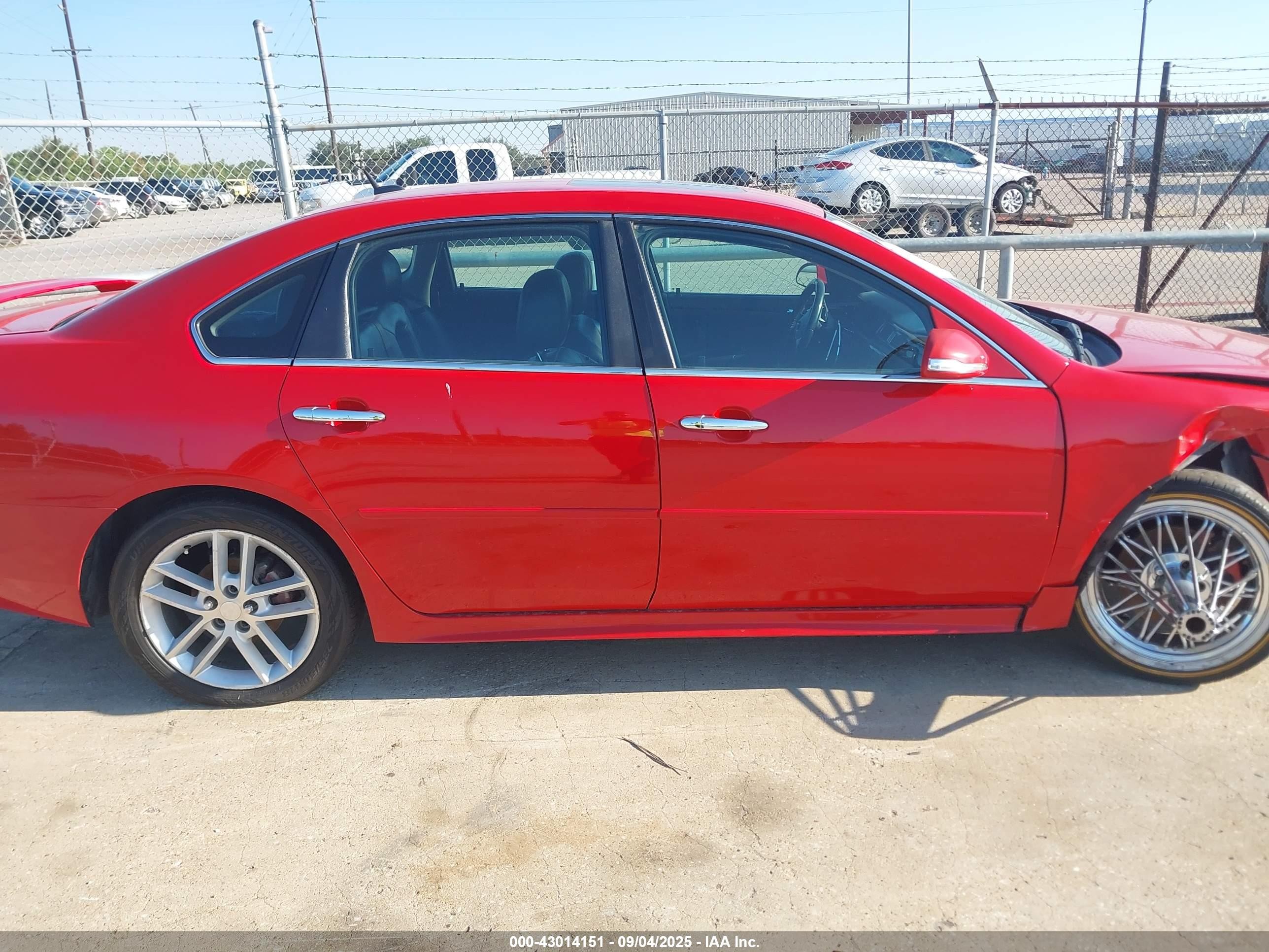 2013 Chevrolet Impala Ltz Red vin: 2G1WC5E35D1198045