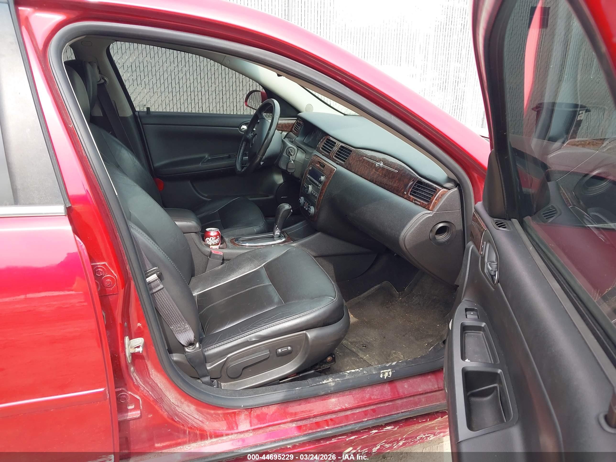2014 Chevrolet Impala Limited Ltz Red vin: 2G1WC5E35E1100195
