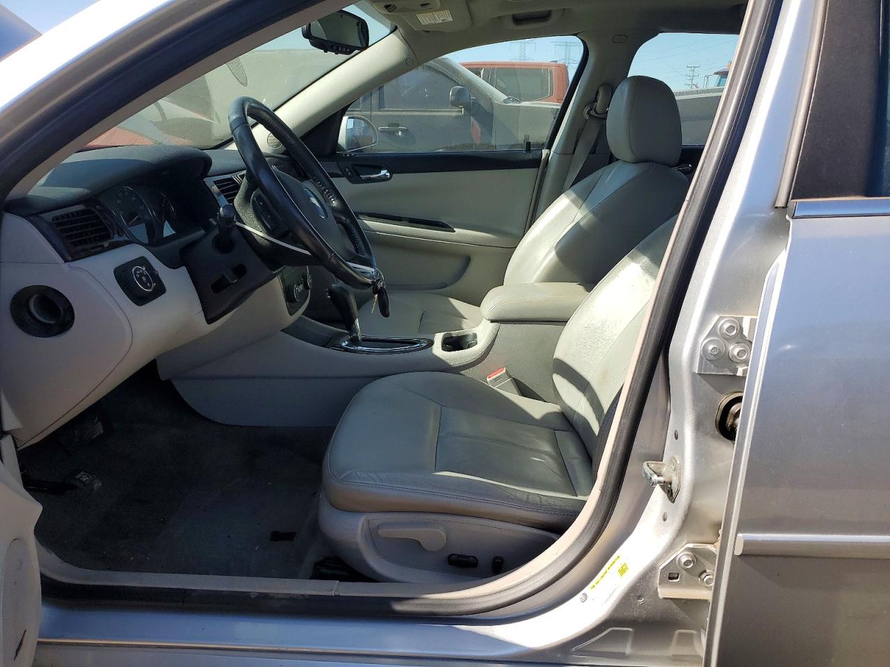 2012 Chevrolet Impala Ltz Silver vin: 2G1WC5E36C1113017