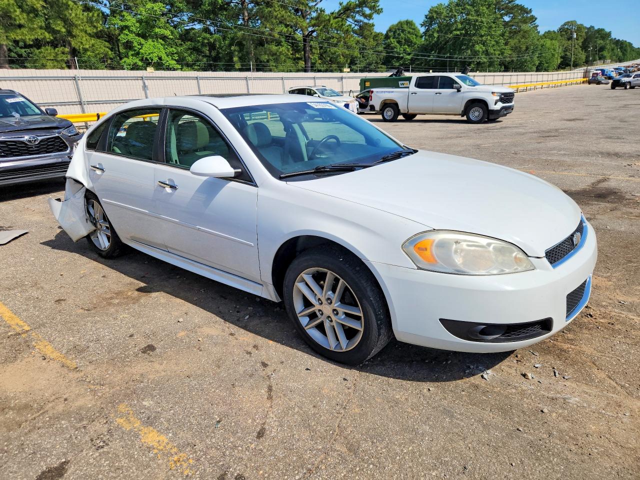 2012 Chevrolet Impala Ltz White vin: 2G1WC5E36C1204630
