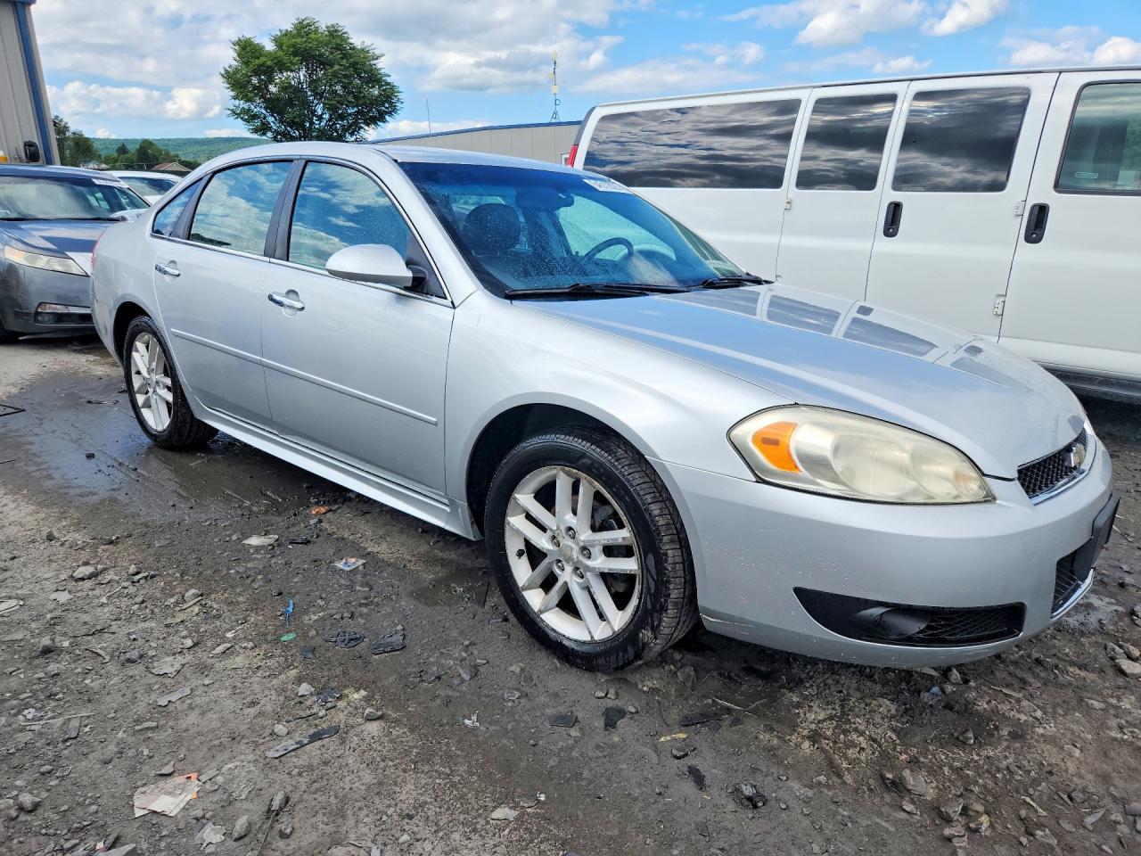 2012 Chevrolet Impala Ltz Silver vin: 2G1WC5E37C1229567