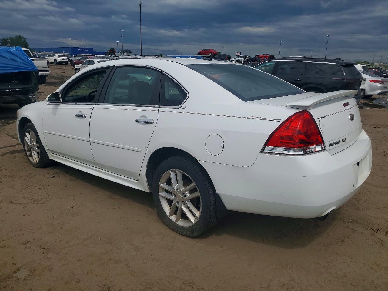 2012 Chevrolet Impala Ltz White vin: 2G1WC5E38C1208033