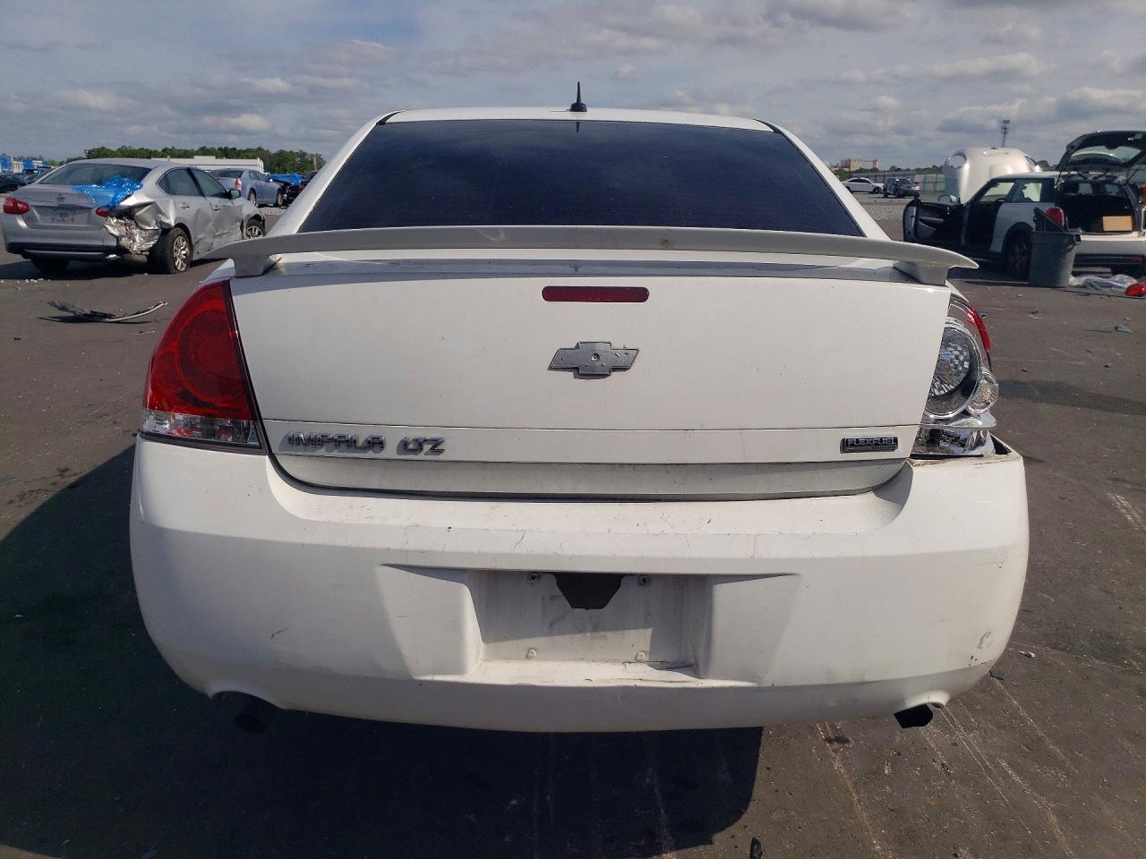 2013 Chevrolet Impala Ltz White vin: 2G1WC5E38D1209104