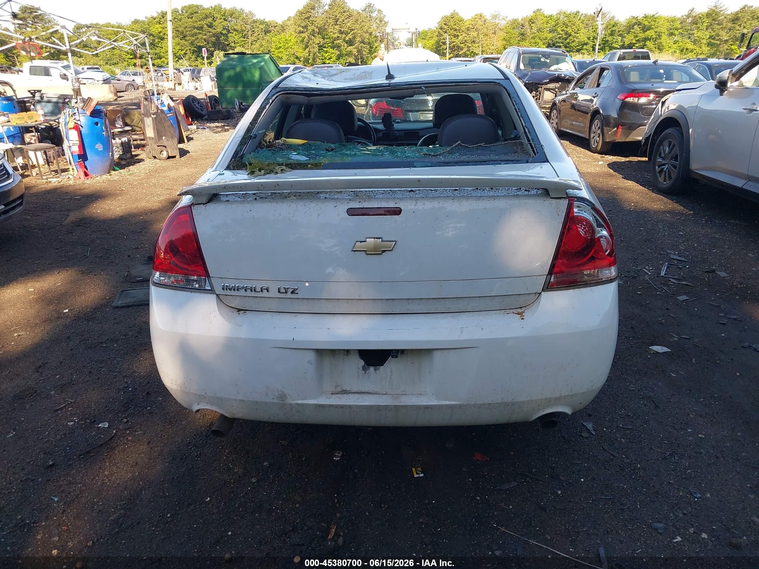 2013 Chevrolet Impala Ltz White vin: 2G1WC5E39D1127933