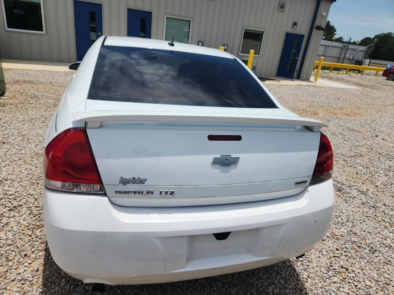 2014 Chevrolet Impala Limited Ltz White vin: 2G1WC5E3XE1123455