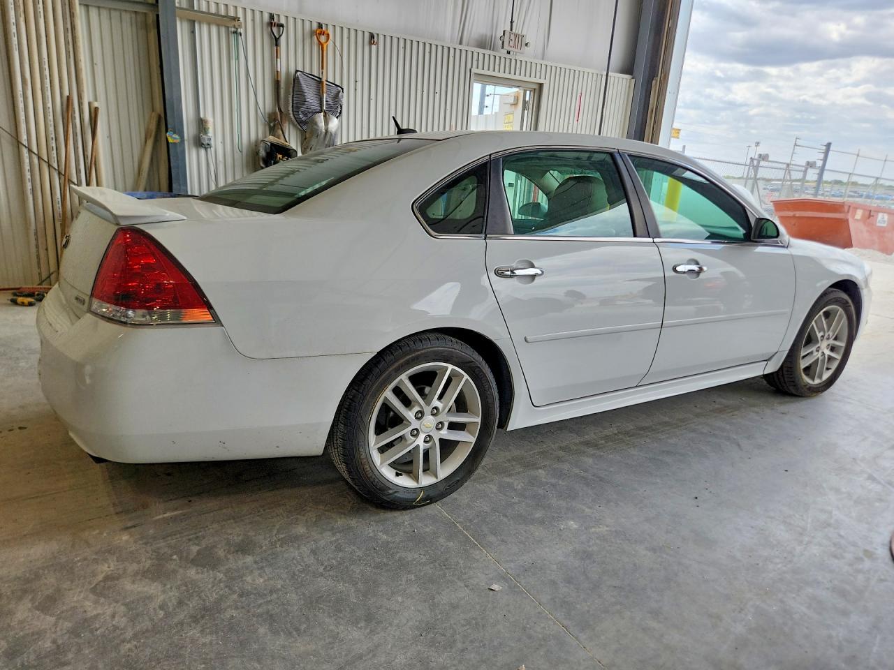 2015 Chevrolet Impala Limited Ltz White vin: 2G1WC5E3XF1163004