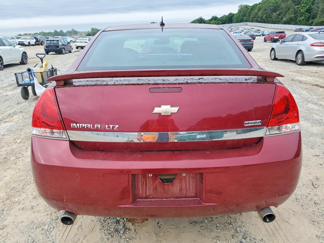 2011 Chevrolet Impala Ltz Red vin: 2G1WC5EM0B1102537