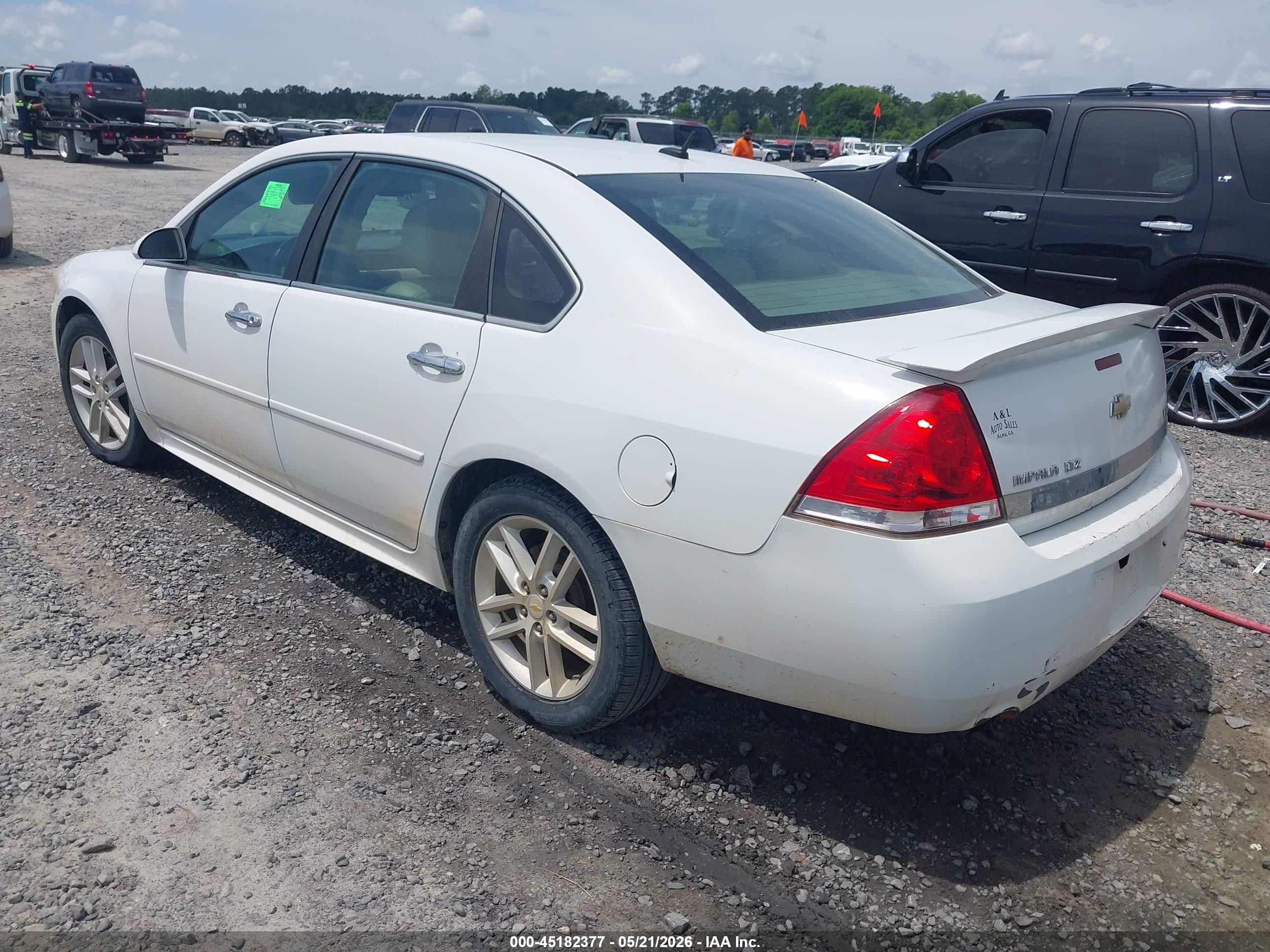 2010 Chevrolet Impala Ltz Белый vin: 2G1WC5EM2A1240854