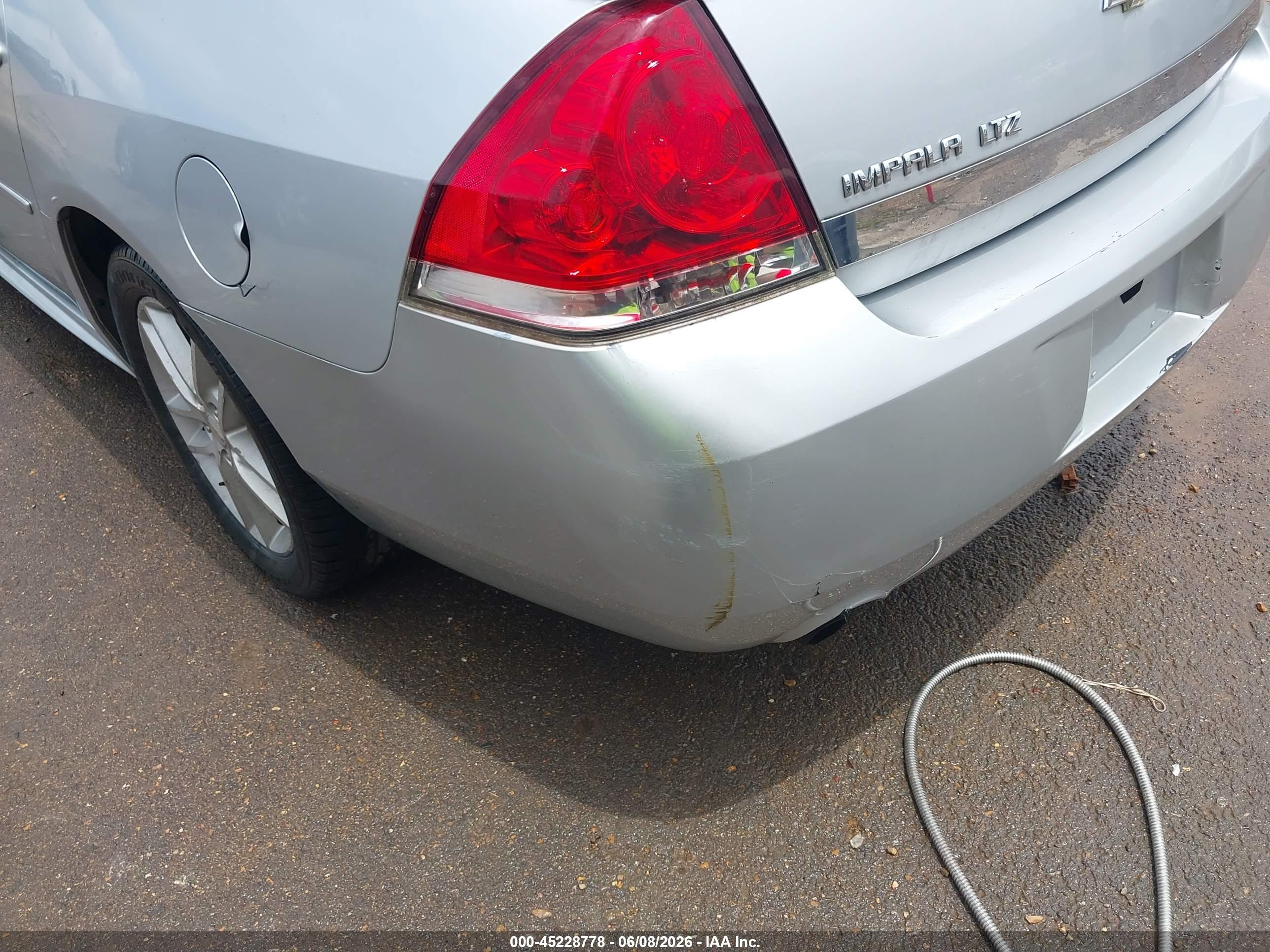 2011 Chevrolet Impala Ltz Silver vin: 2G1WC5EM3B1177345