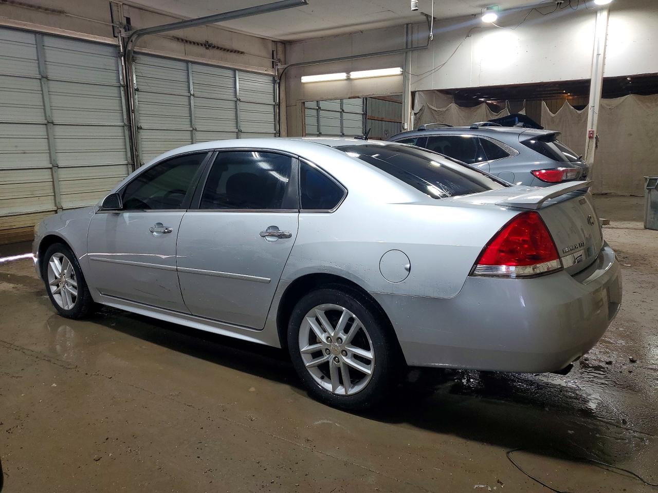 2011 Chevrolet Impala Ltz Silver vin: 2G1WC5EM7B1169765