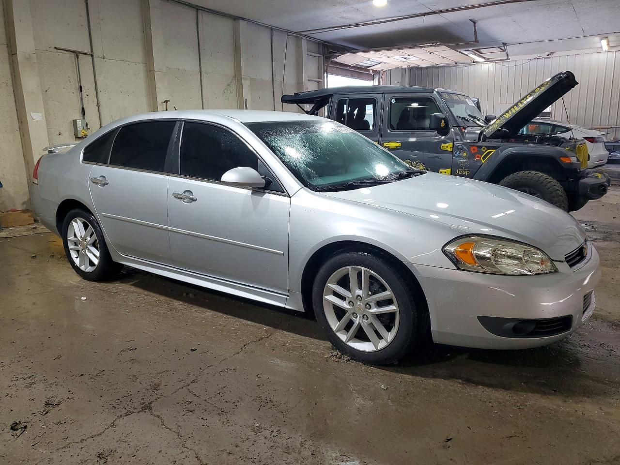 2011 Chevrolet Impala Ltz Silver vin: 2G1WC5EM7B1169765