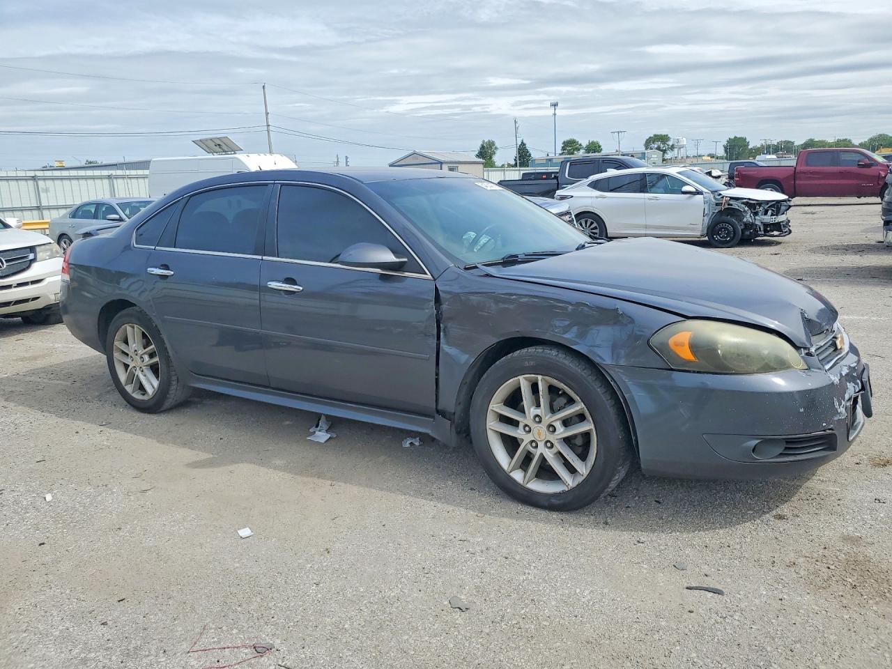 2011 Chevrolet Impala Ltz Gray vin: 2G1WC5EM7B1175212