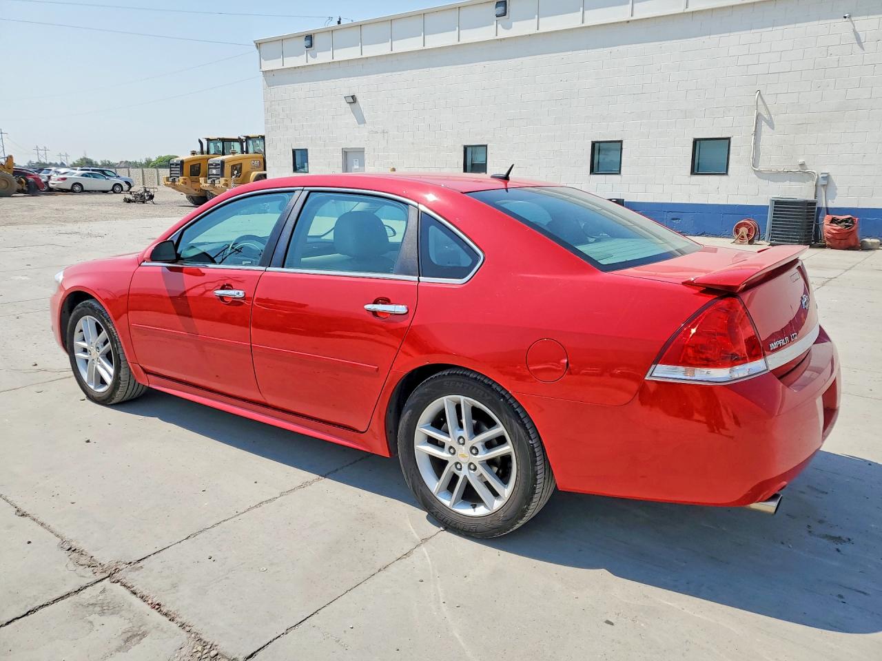 2011 Chevrolet Impala Ltz Red vin: 2G1WC5EM7B1192222