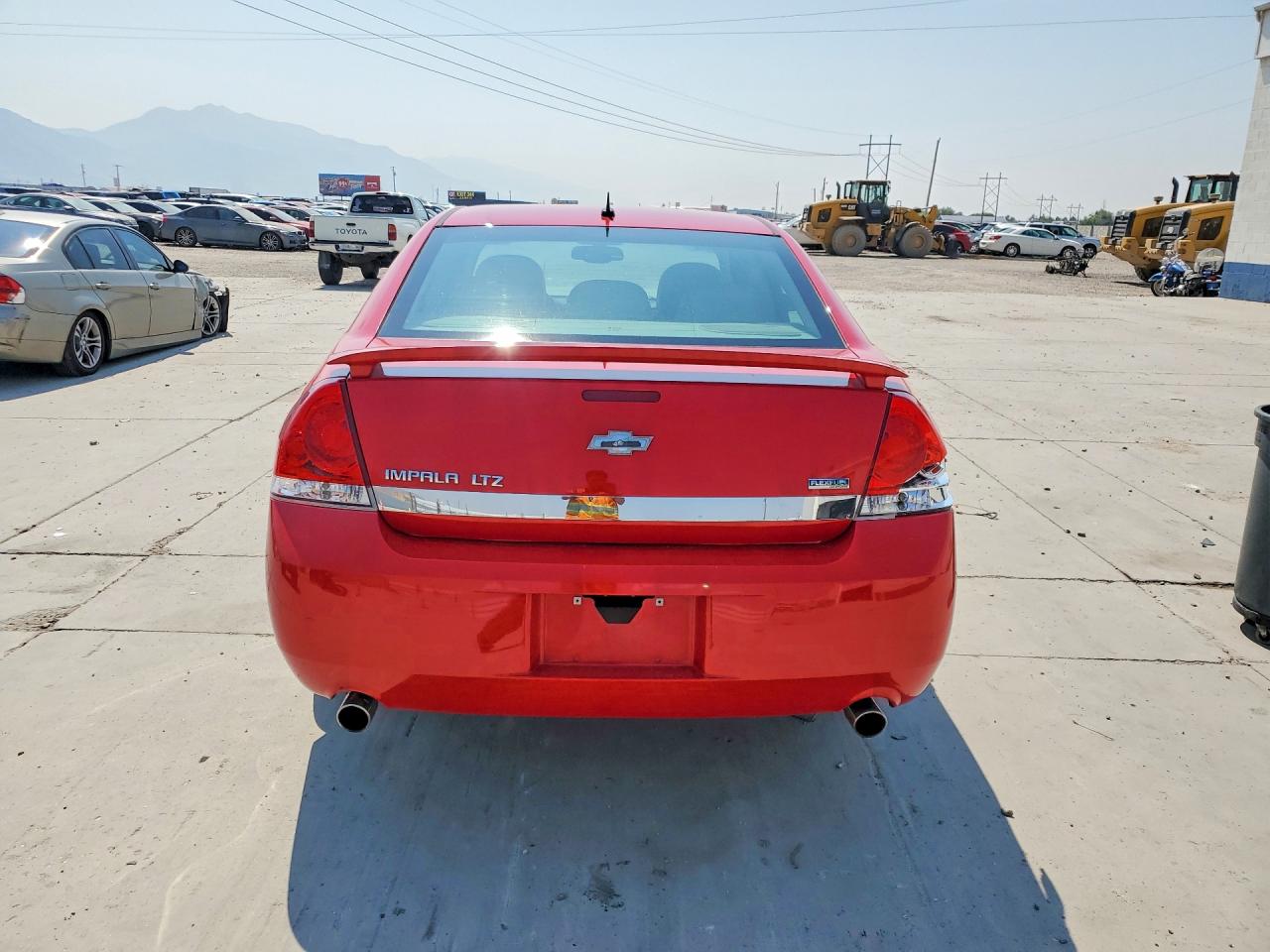 2011 Chevrolet Impala Ltz Red vin: 2G1WC5EM7B1192222