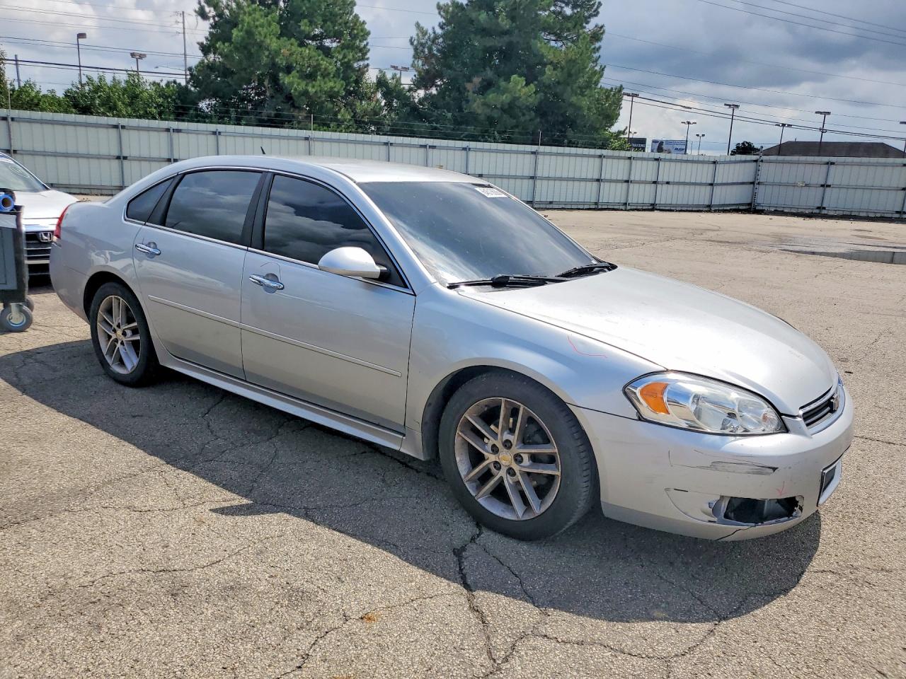 2010 Chevrolet Impala Ltz Silver vin: 2G1WC5EMXA1190818