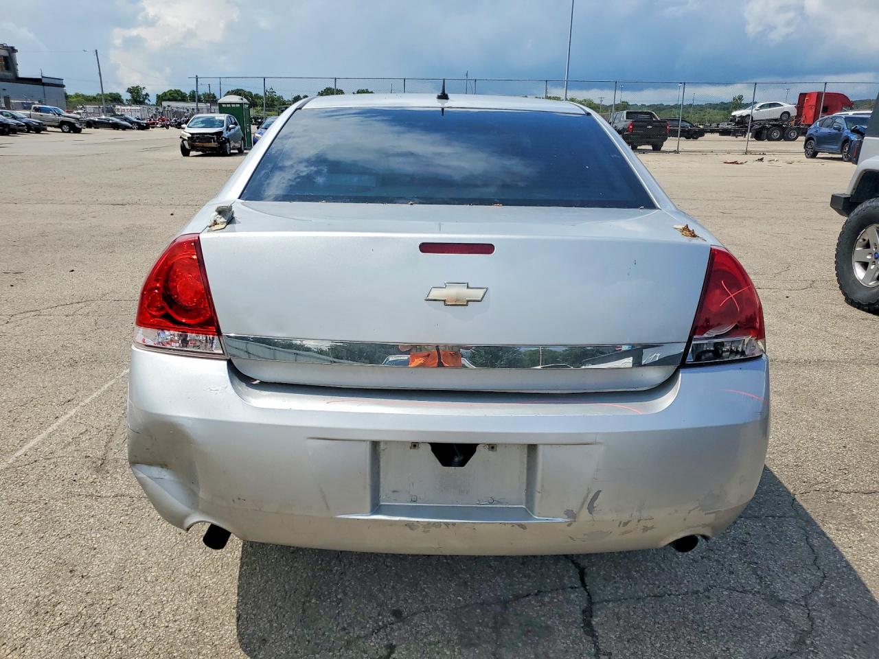 2010 Chevrolet Impala Ltz Silver vin: 2G1WC5EMXA1190818