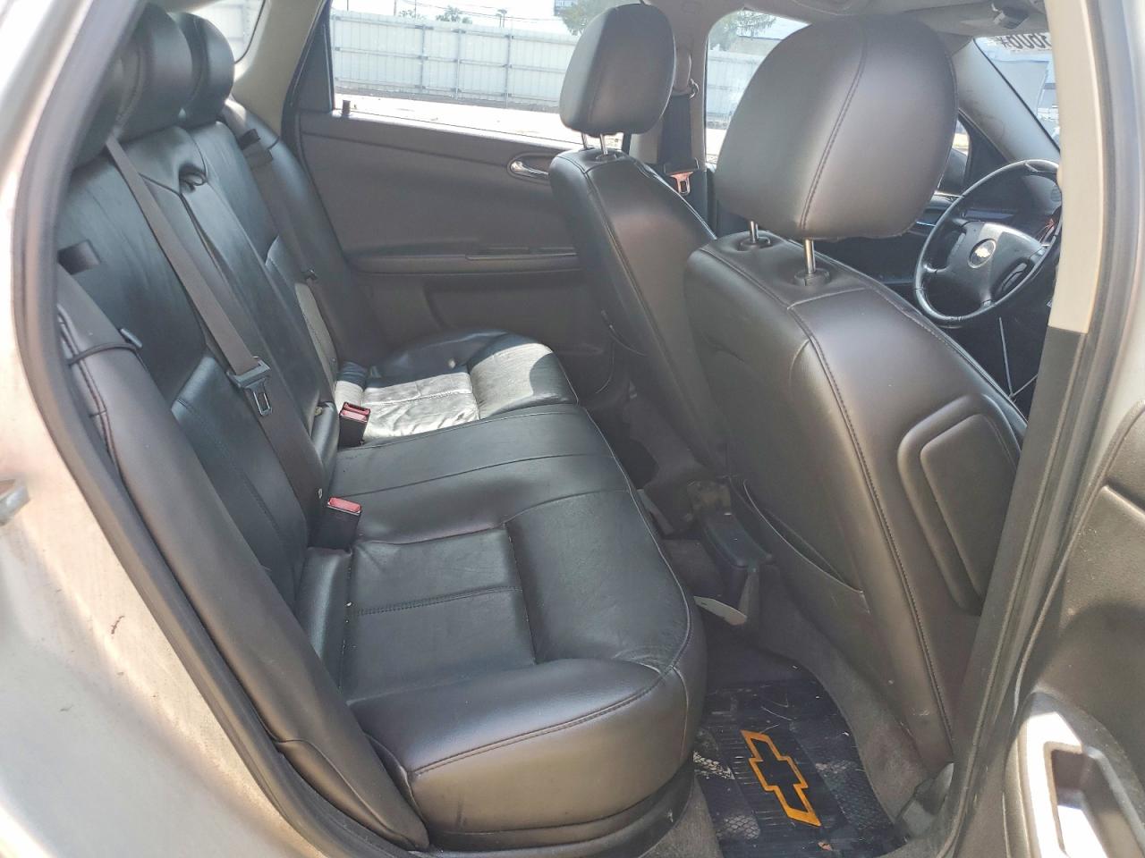 2010 Chevrolet Impala Ltz Silver vin: 2G1WC5EMXA1190818