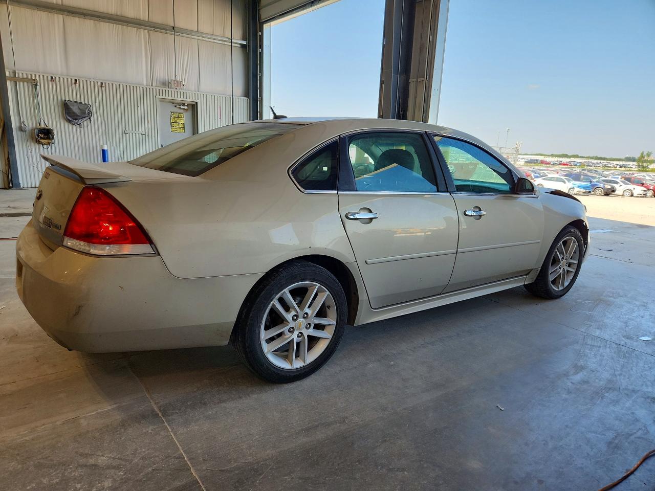 2010 Chevrolet Impala Ltz Gold vin: 2G1WC5EMXA1201803