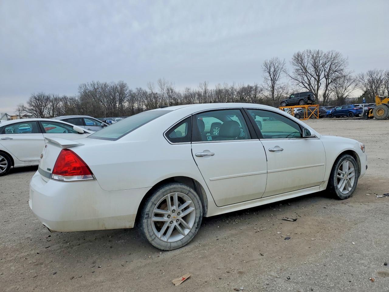 2010 Chevrolet Impala Ltz White vin: 2G1WC5EMXA1259152