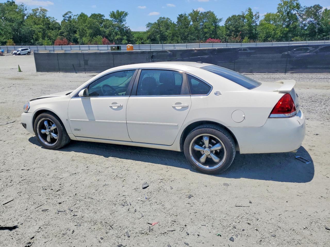 2008 Chevrolet Impala Super Sport White vin: 2G1WD58CX81346186
