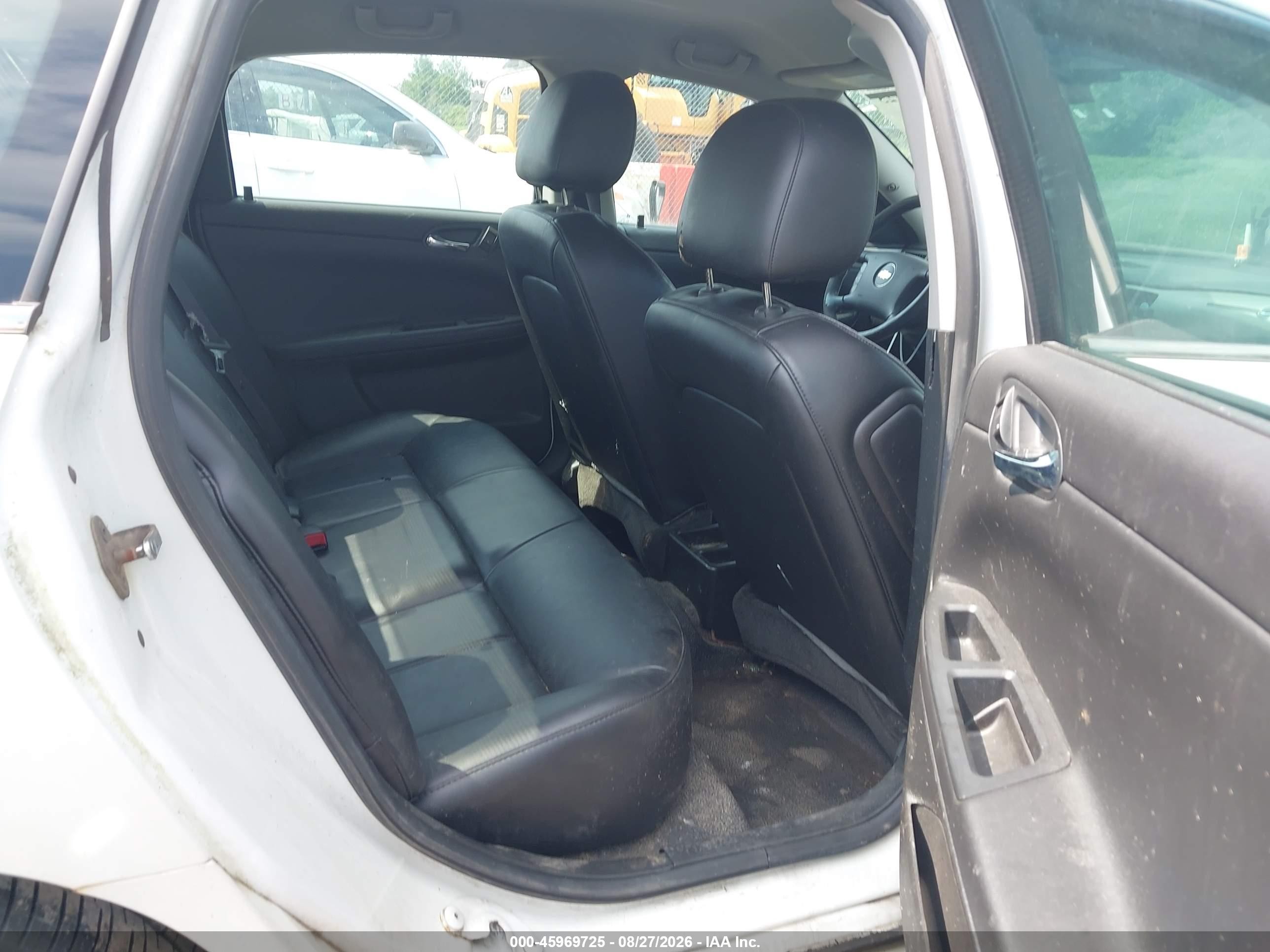 2012 Chevrolet Impala Police White vin: 2G1WD5E31C1319388
