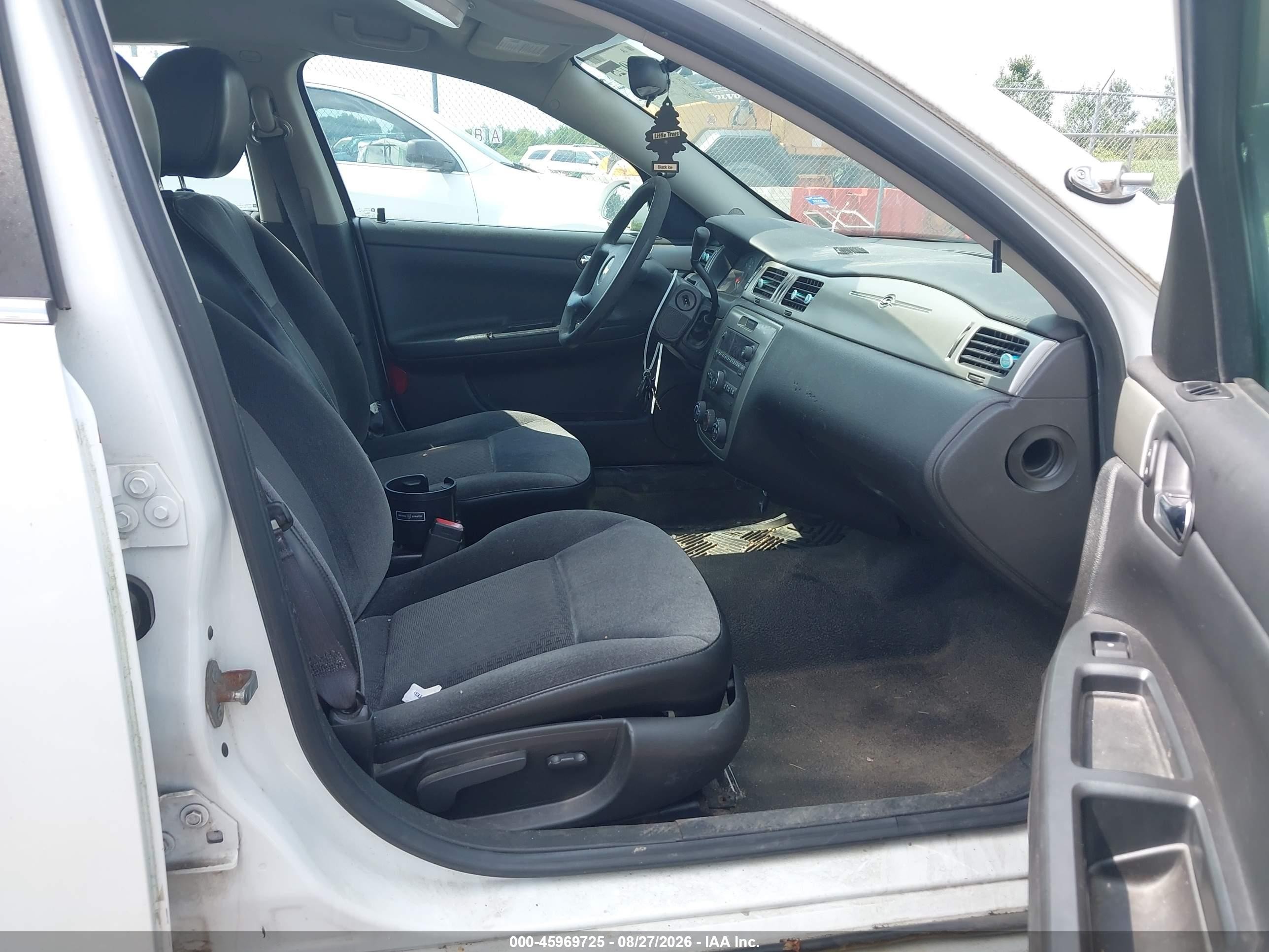 2012 Chevrolet Impala Police White vin: 2G1WD5E31C1319388