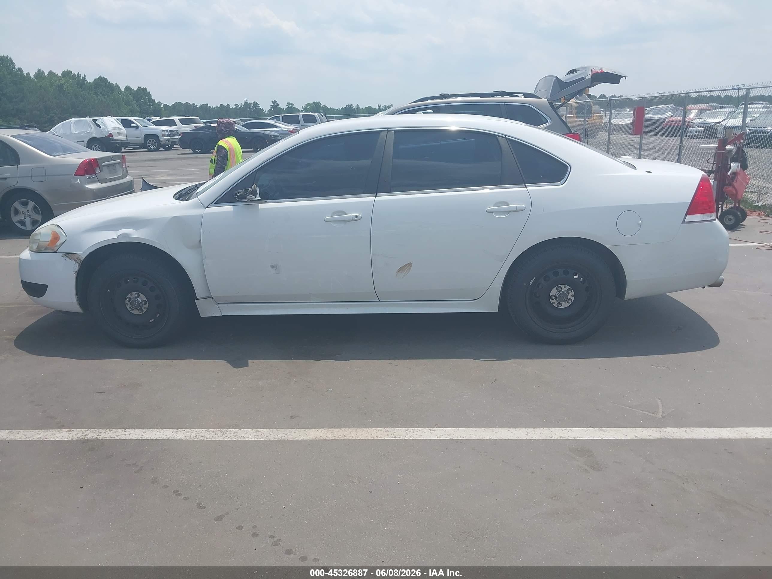2013 Chevrolet Impala Police White vin: 2G1WD5E33D1198963