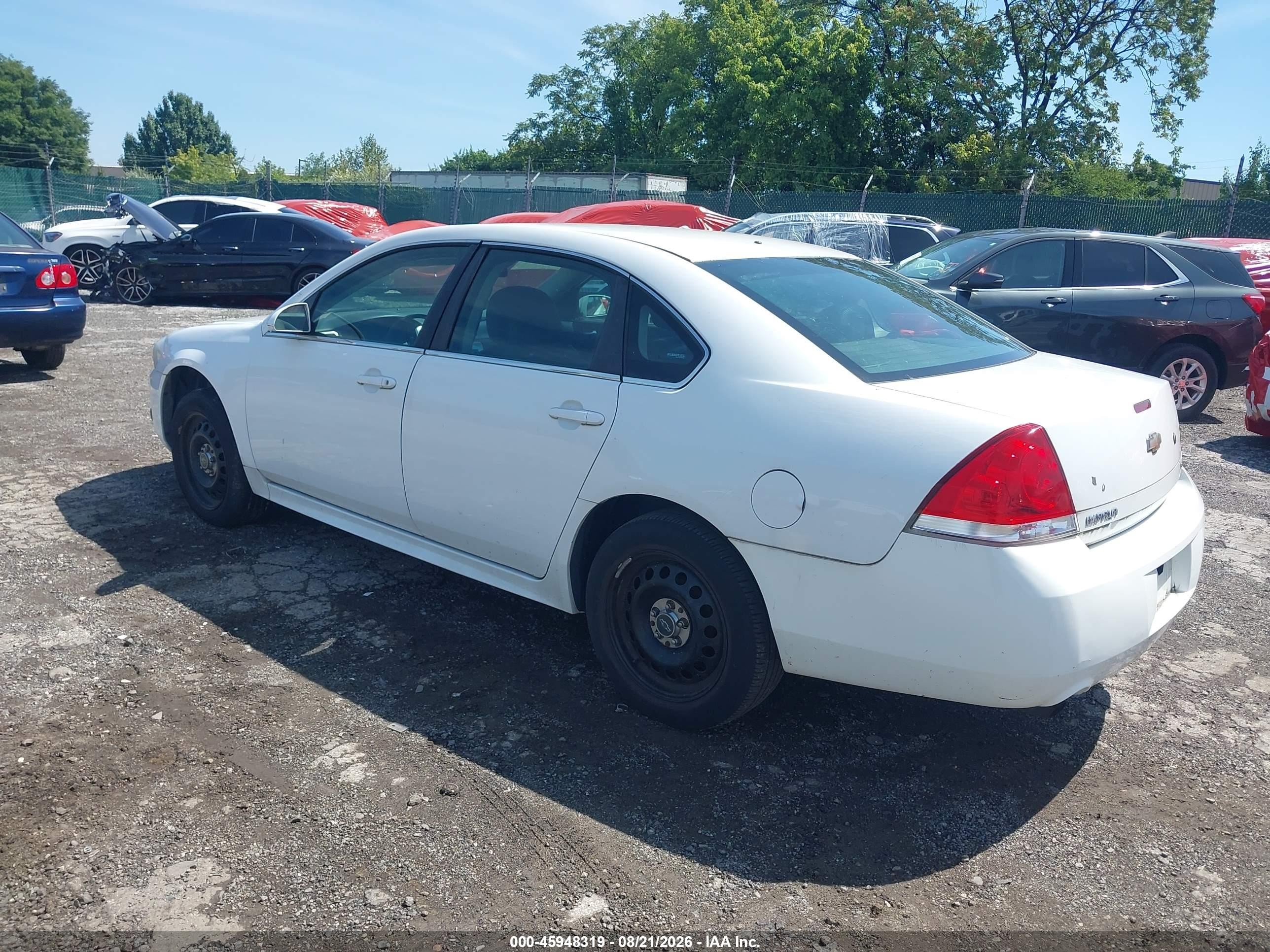 2014 Chevrolet Impala Limited Police White vin: 2G1WD5E35E1171927