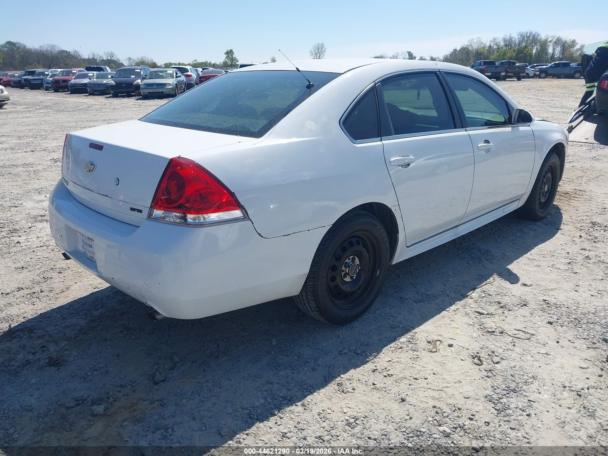 2015 Chevrolet Impala Limited Police White vin: 2G1WD5E36F1110653