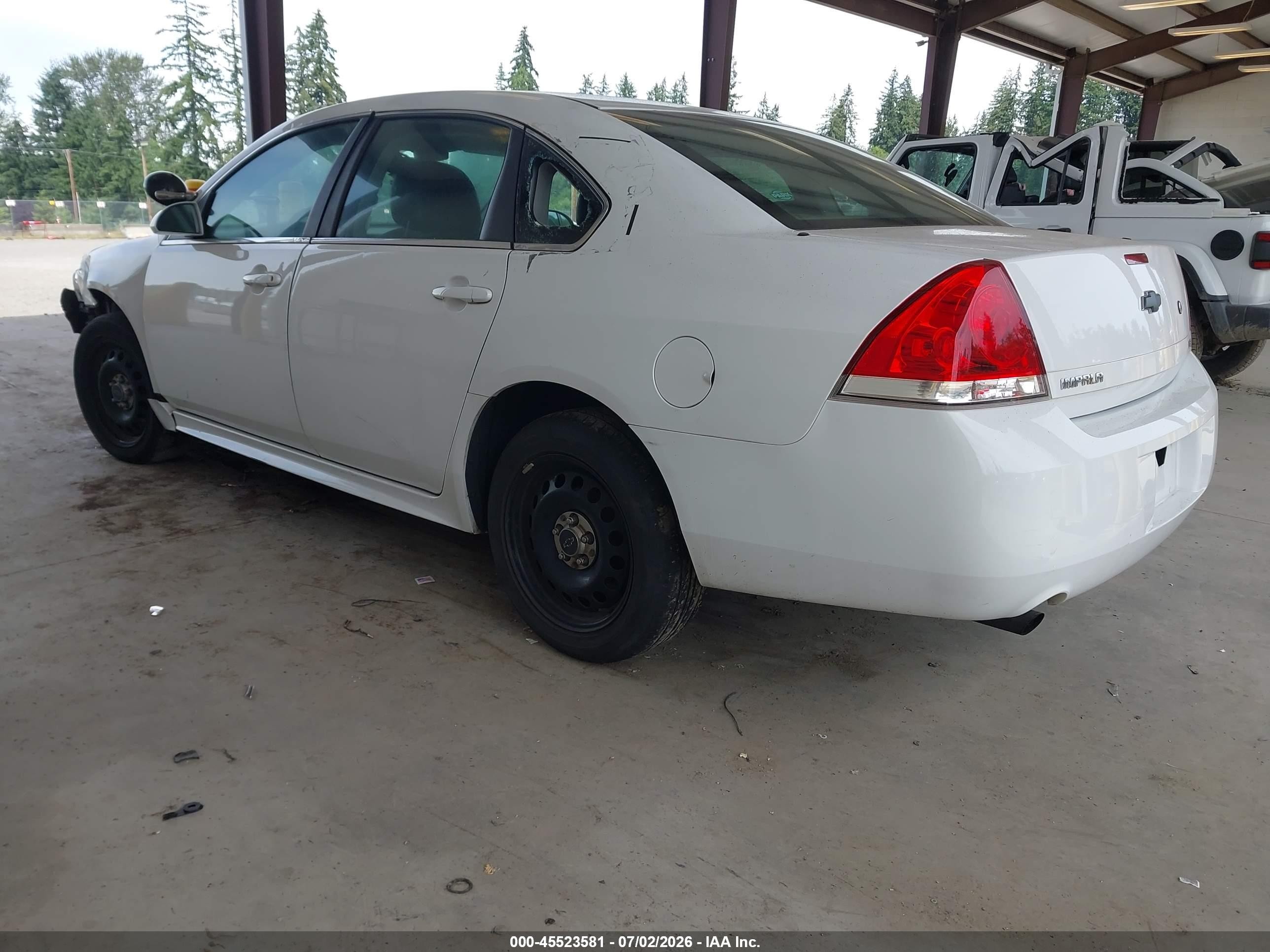 2014 Chevrolet Impala Limited Police White vin: 2G1WD5E39E1167010