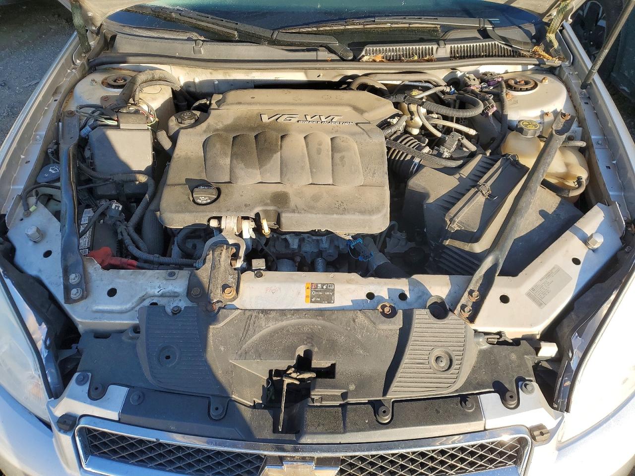 2012 Chevrolet Impala Police Silver vin: 2G1WD5E3XC1283880