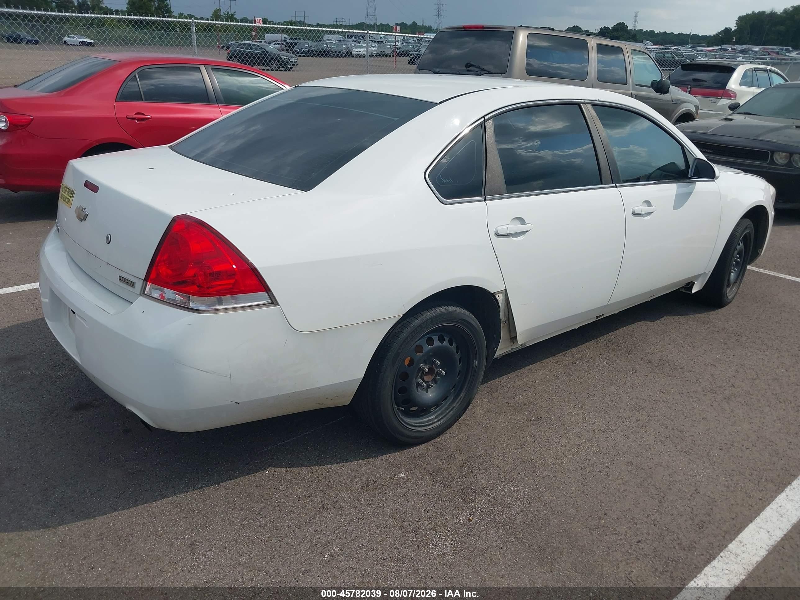 2013 Chevrolet Impala Police White vin: 2G1WD5E3XD1235667