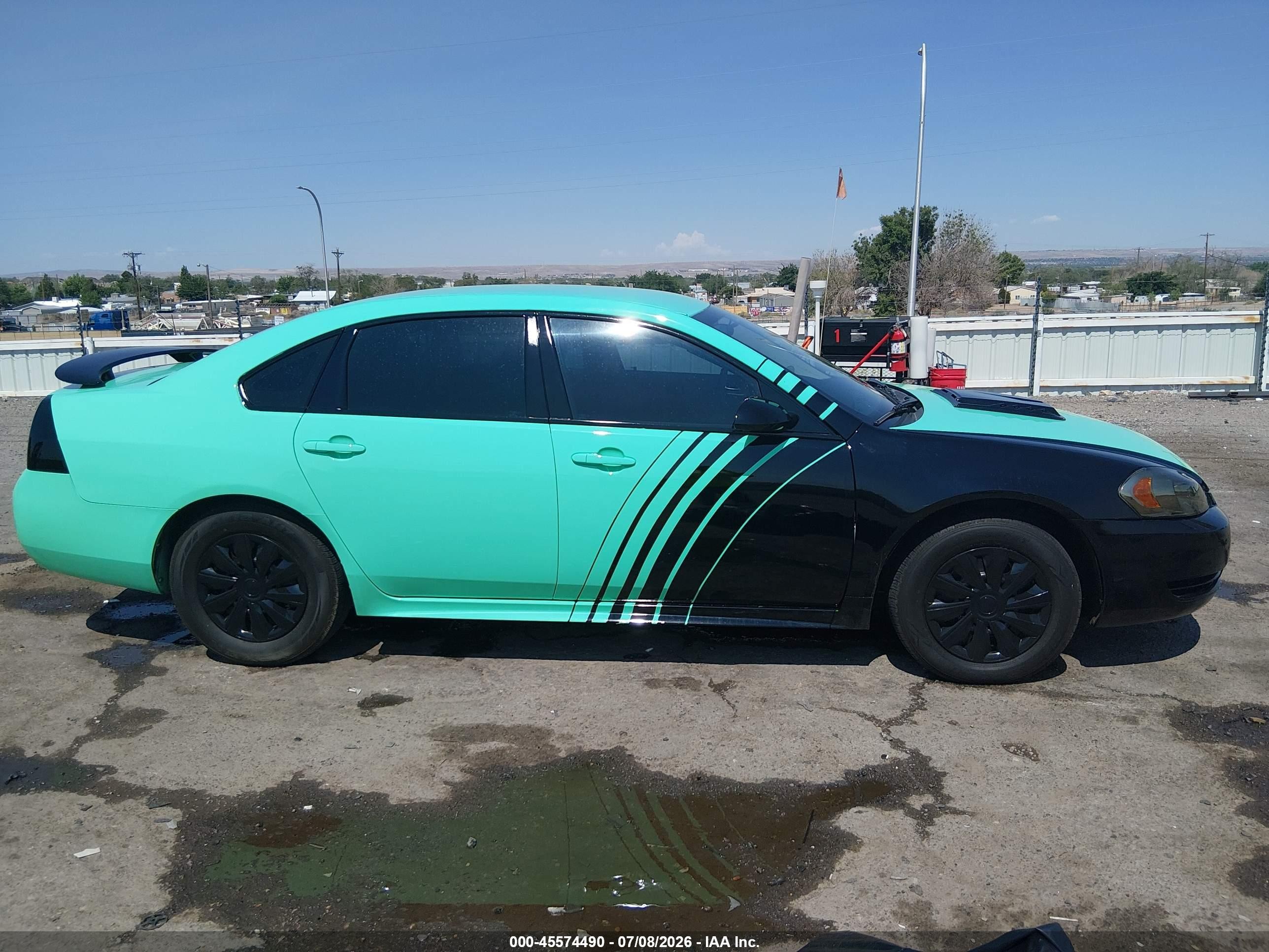 2011 Chevrolet Impala Police Зеленый vin: 2G1WD5EM3B1182252