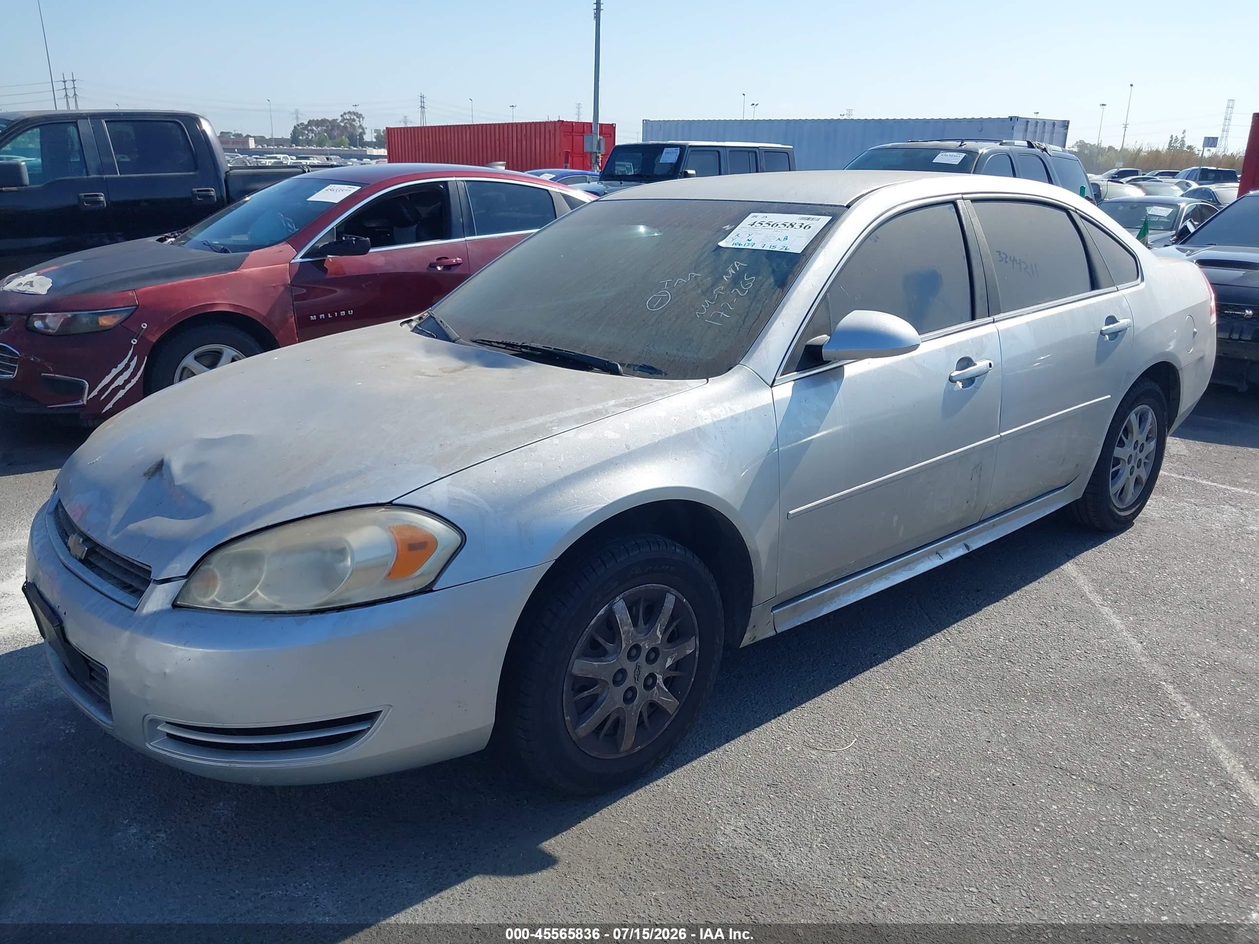 2011 Chevrolet Impala Police Silver vin: 2G1WD5EM6B1172265