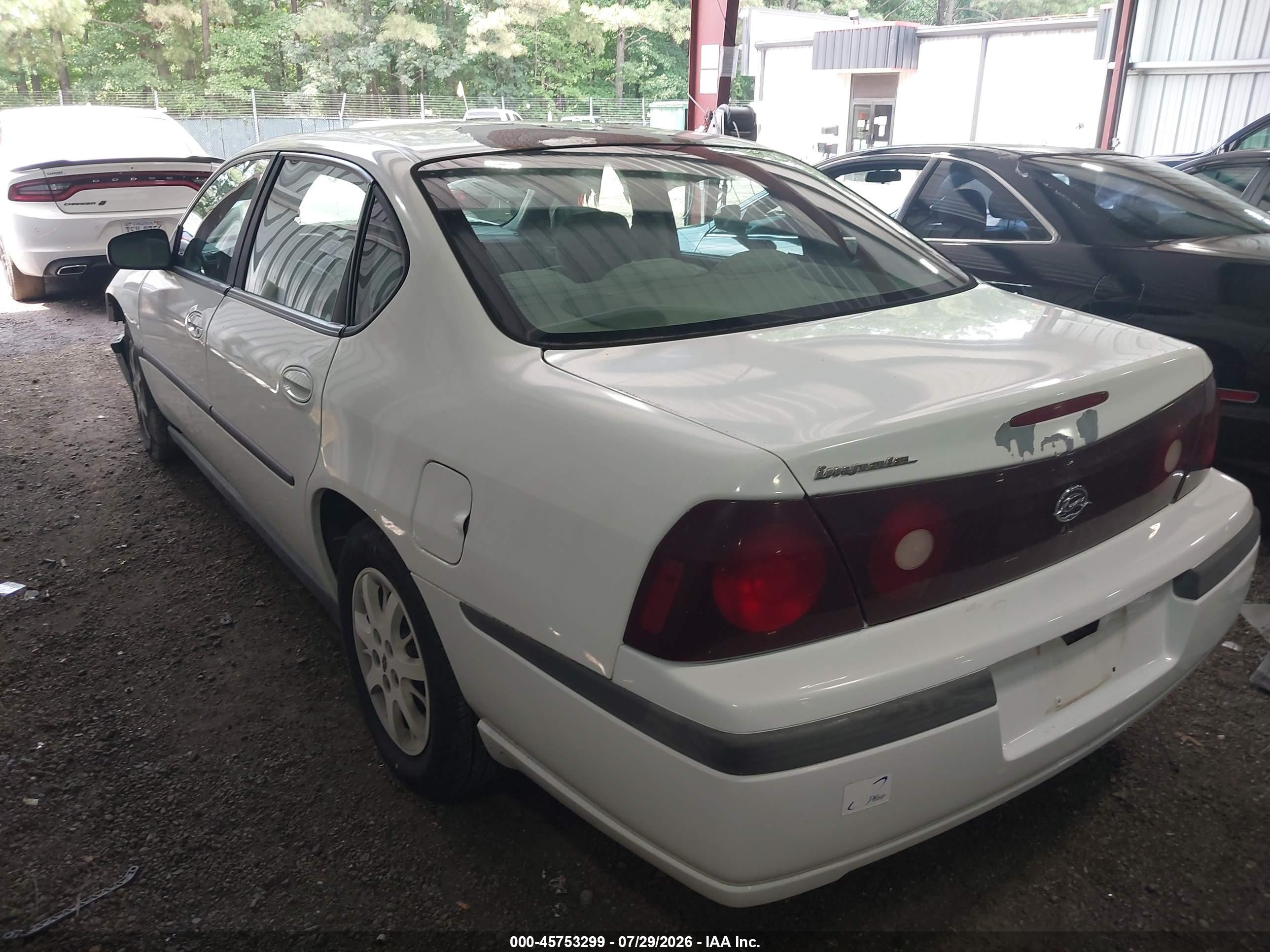 2000 Chevrolet Impala   White vin: 2G1WF52E0Y9152319
