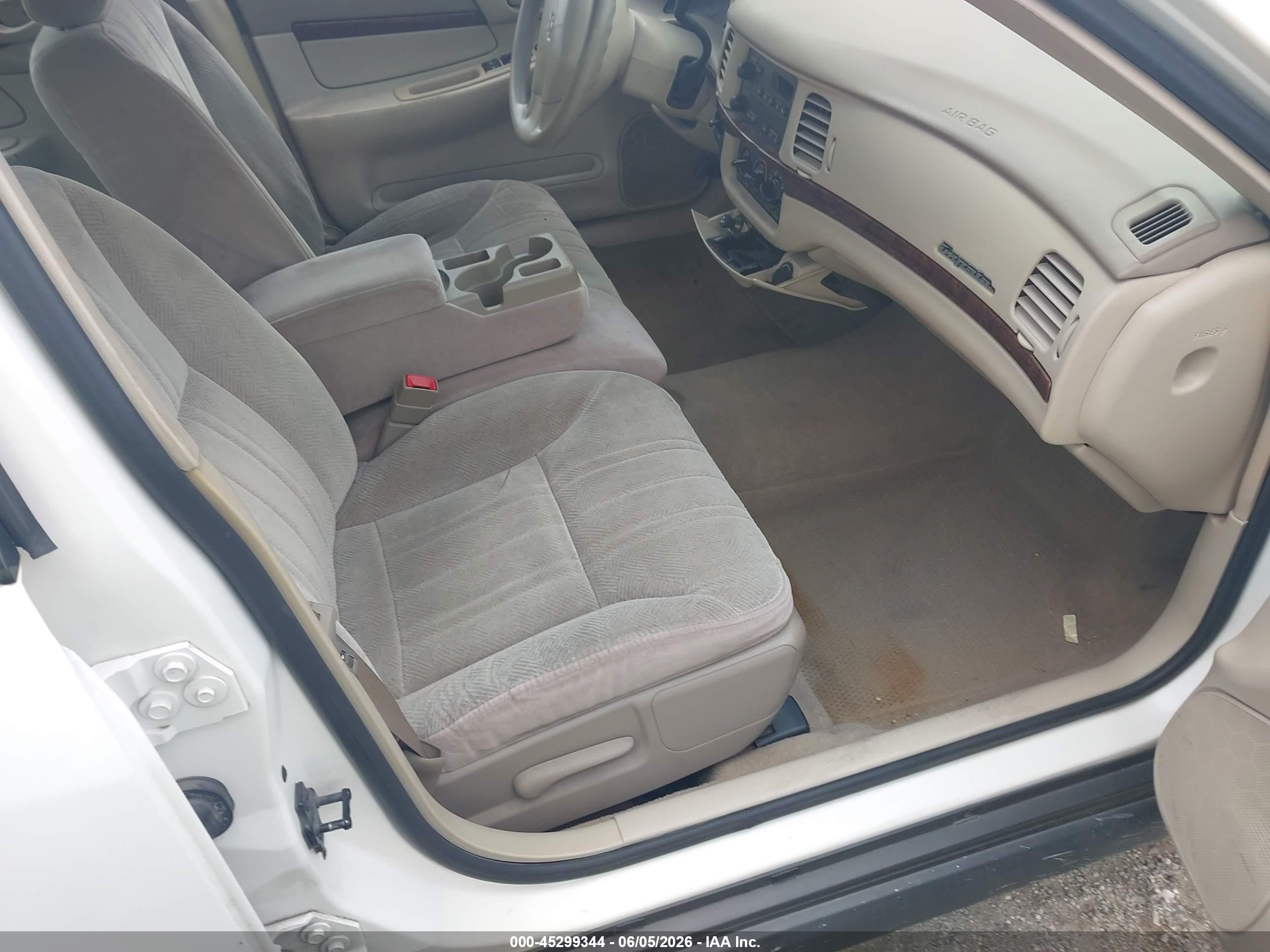 2001 Chevrolet Impala   White vin: 2G1WF52E119278341