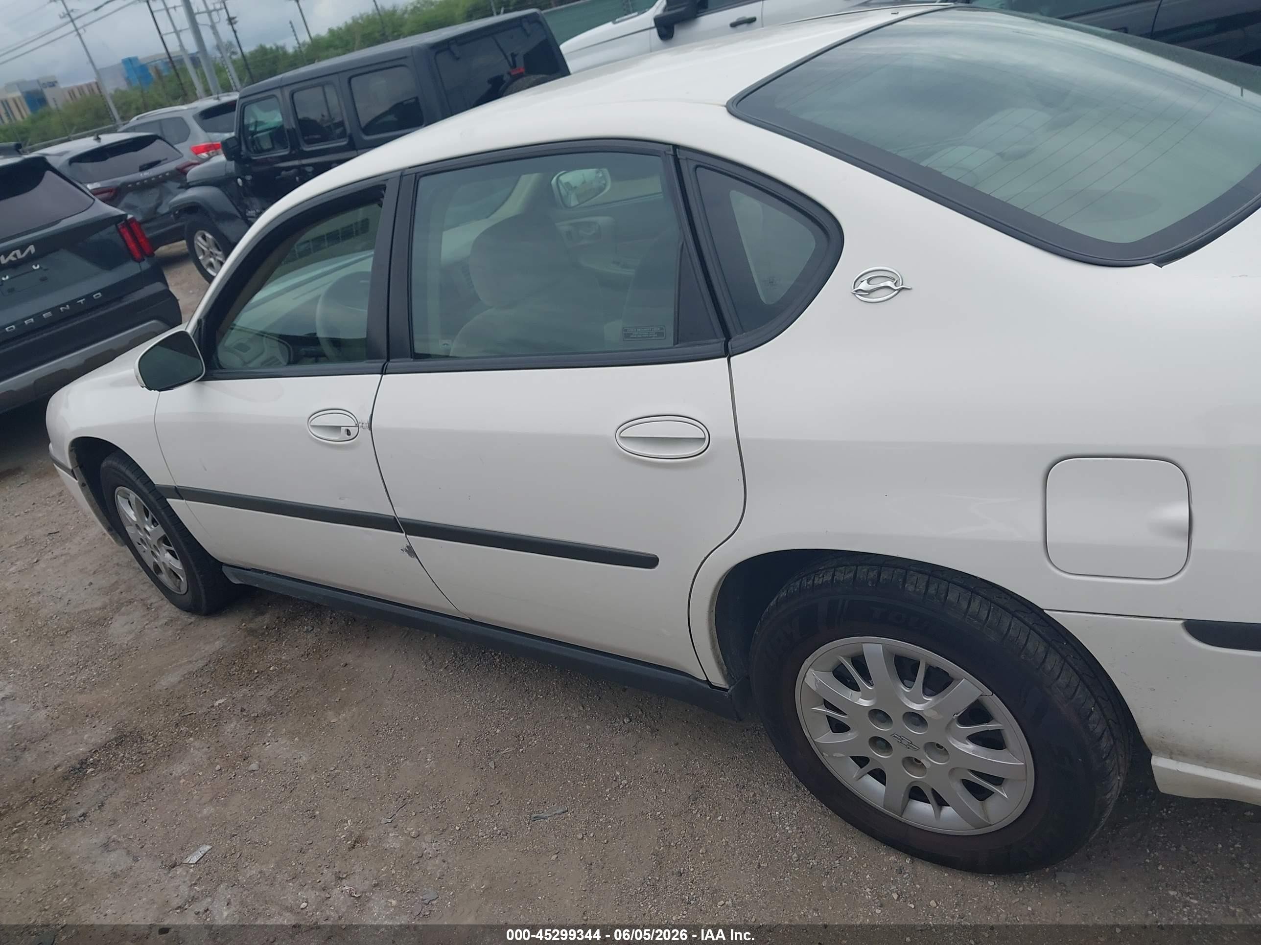 2001 Chevrolet Impala   White vin: 2G1WF52E119278341