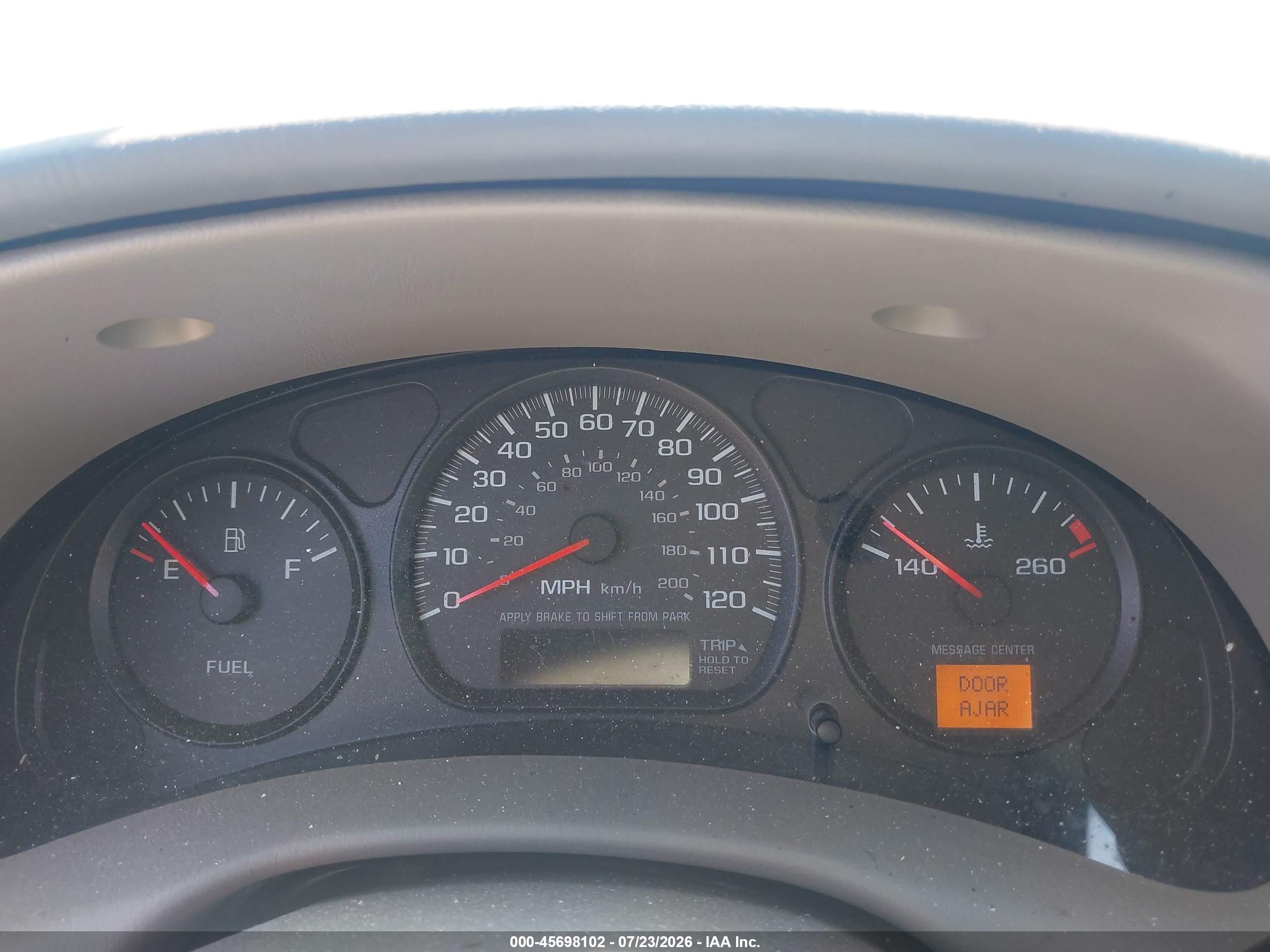 2003 Chevrolet Impala   Белый vin: 2G1WF52E139255371