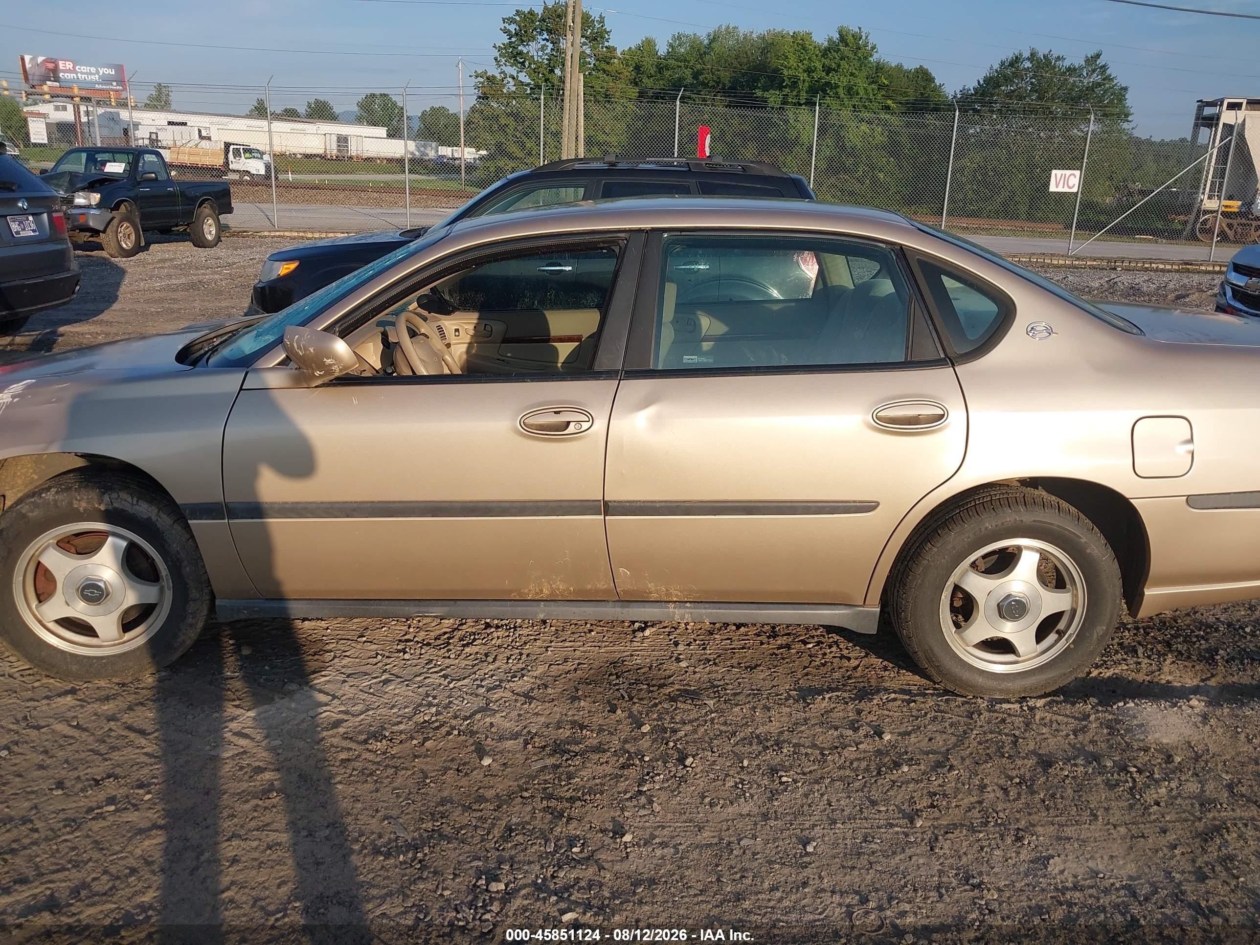 2004 Chevrolet Impala   Gold vin: 2G1WF52E249218296