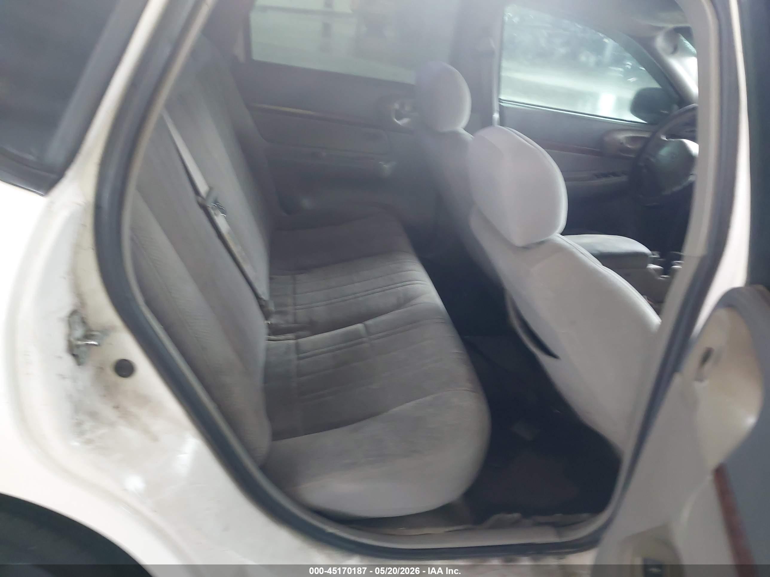 2004 Chevrolet Impala   Белый vin: 2G1WF52E249345291