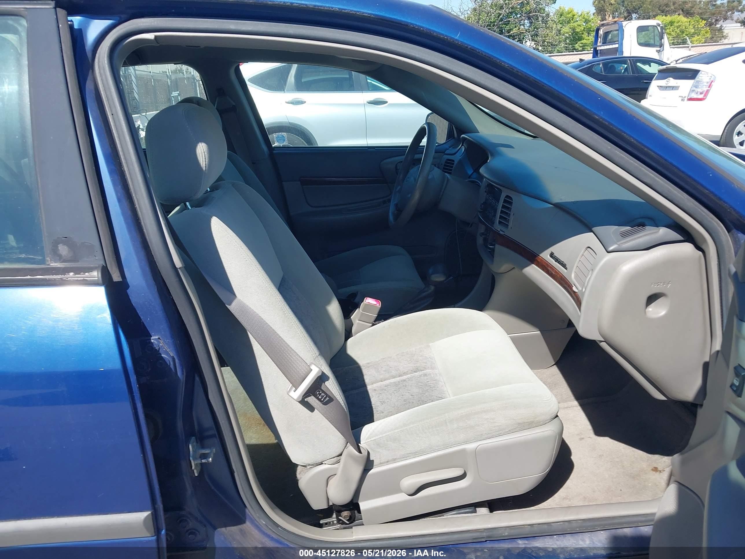 2005 Chevrolet Impala   Blue vin: 2G1WF52E259212127