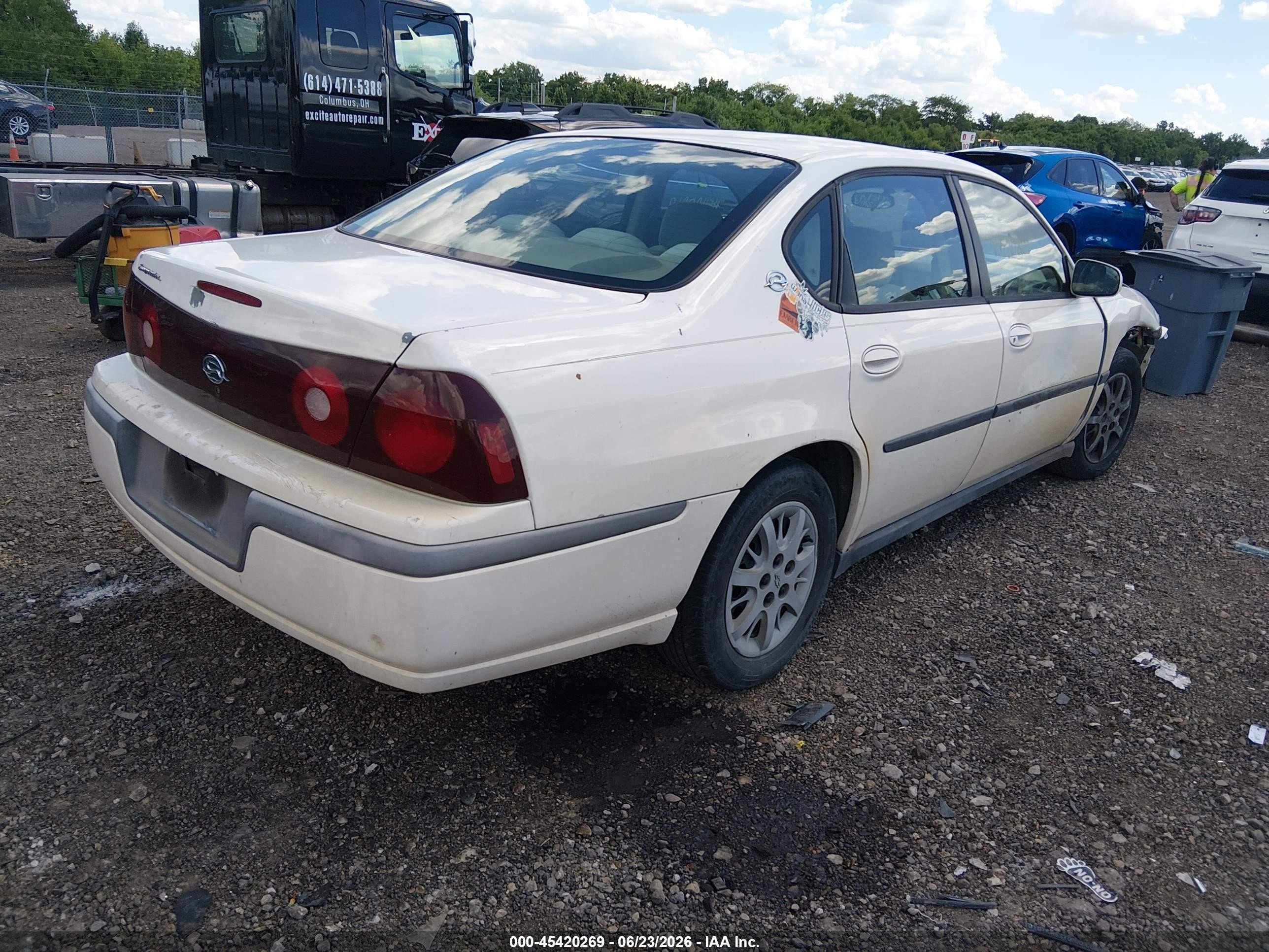 2002 Chevrolet Impala   White vin: 2G1WF52E429174850
