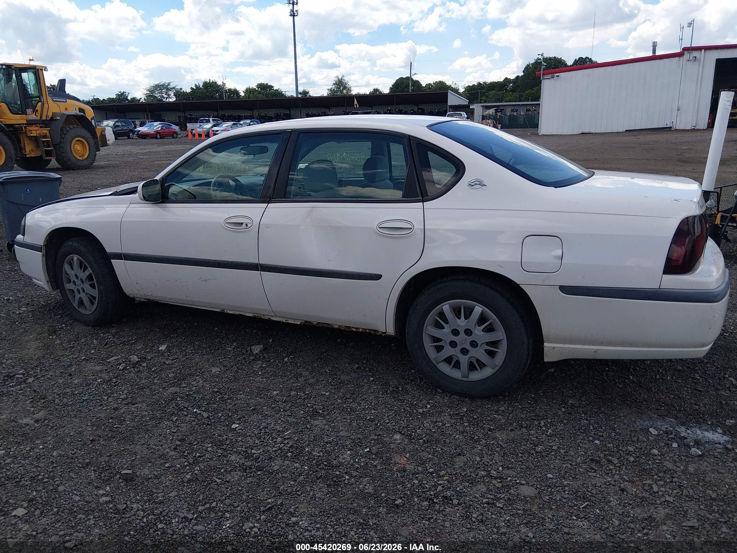 2002 Chevrolet Impala   White vin: 2G1WF52E429174850