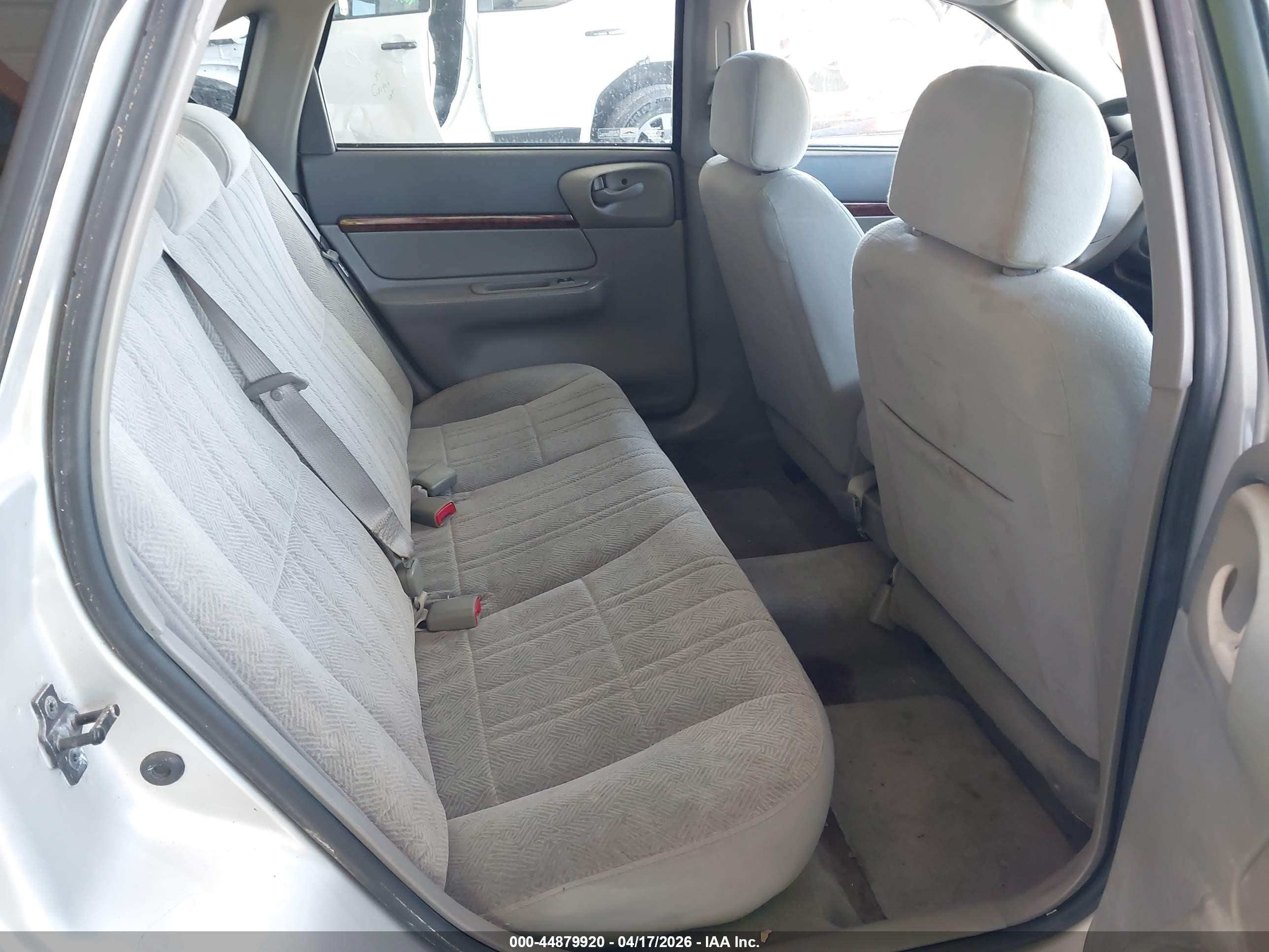 2004 Chevrolet Impala   Silver vin: 2G1WF52E449141611