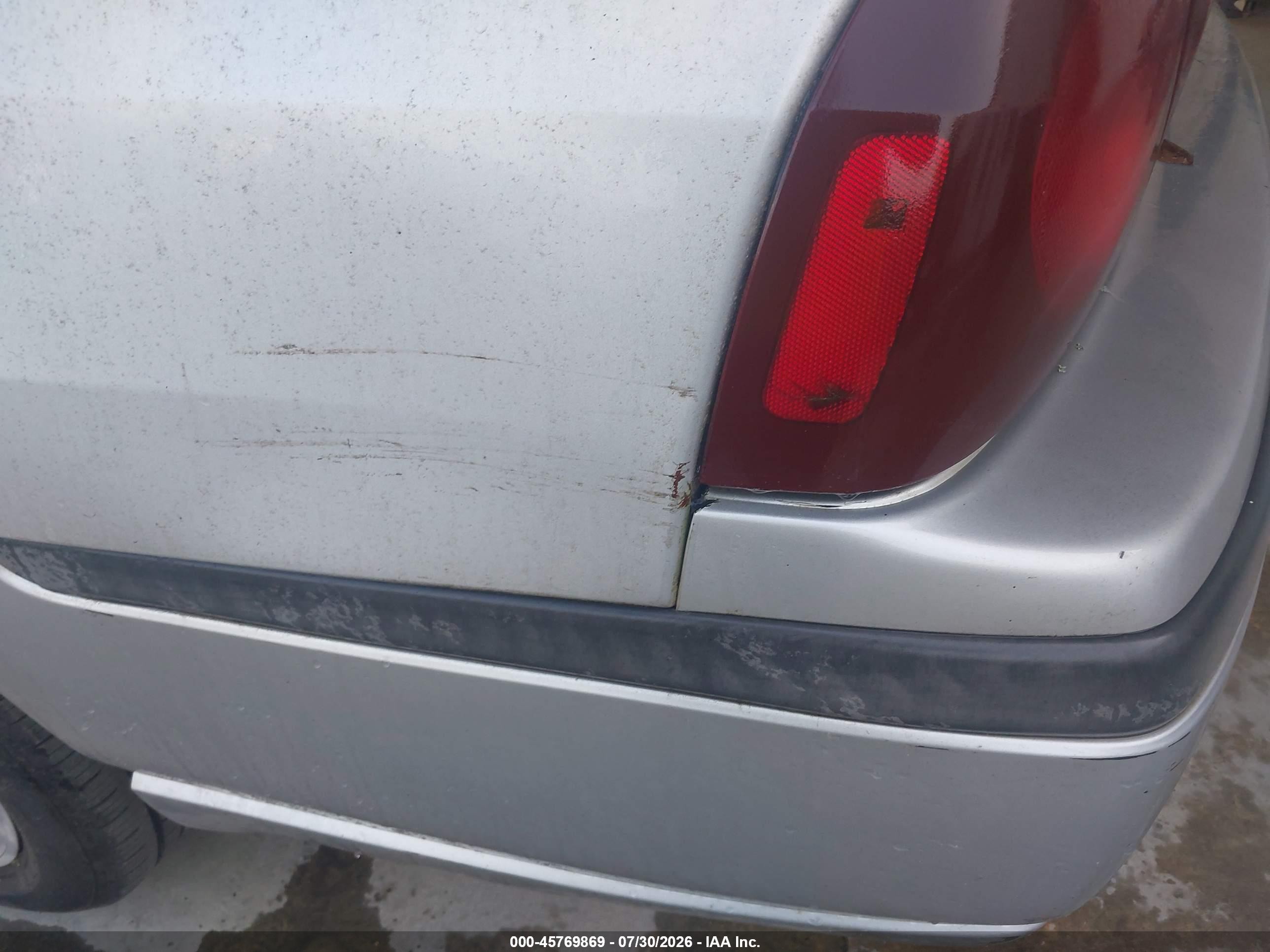 2003 Chevrolet Impala   Серебряный vin: 2G1WF52E539104596