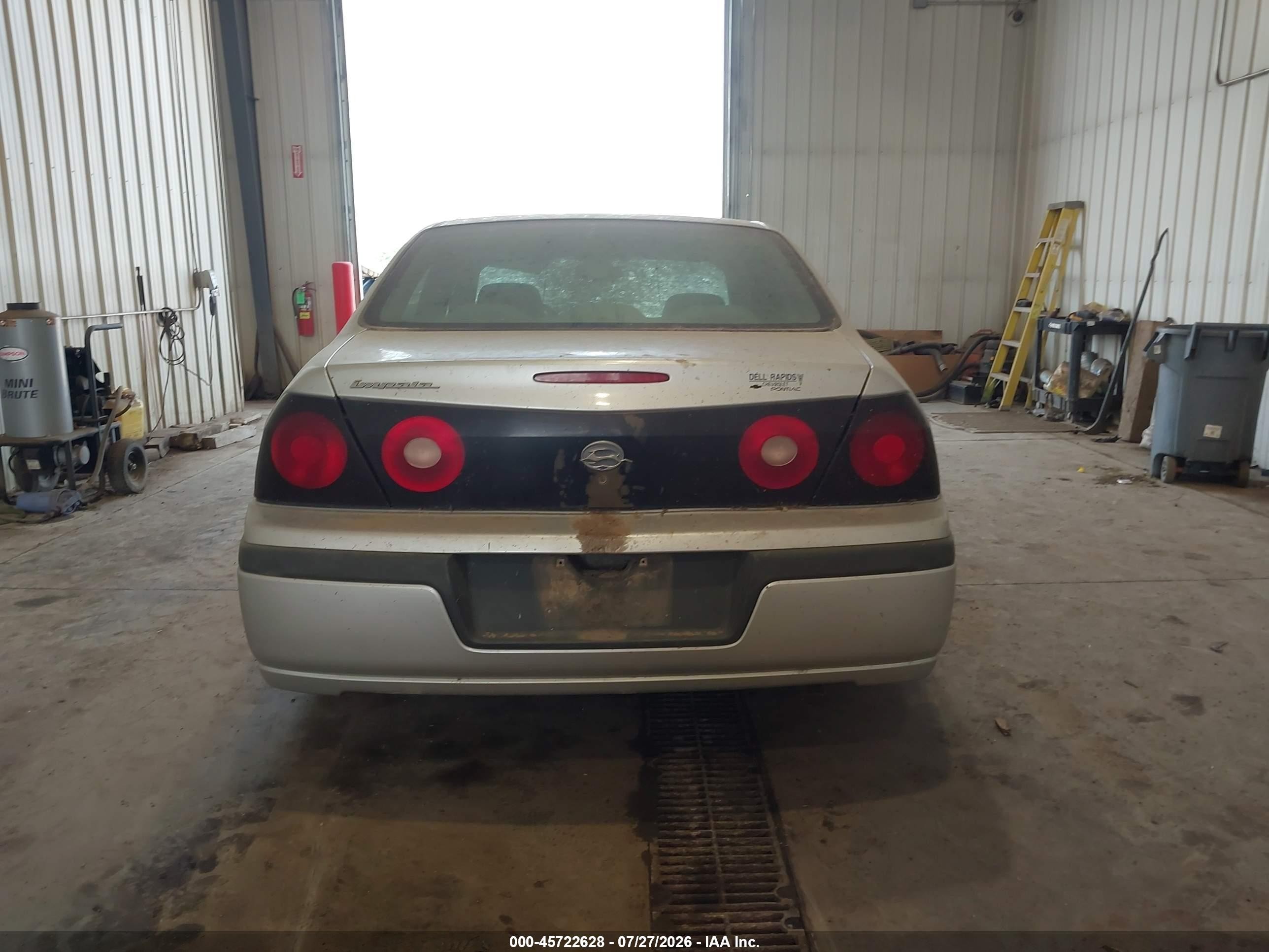 2004 Chevrolet Impala   Silver vin: 2G1WF52E549385154