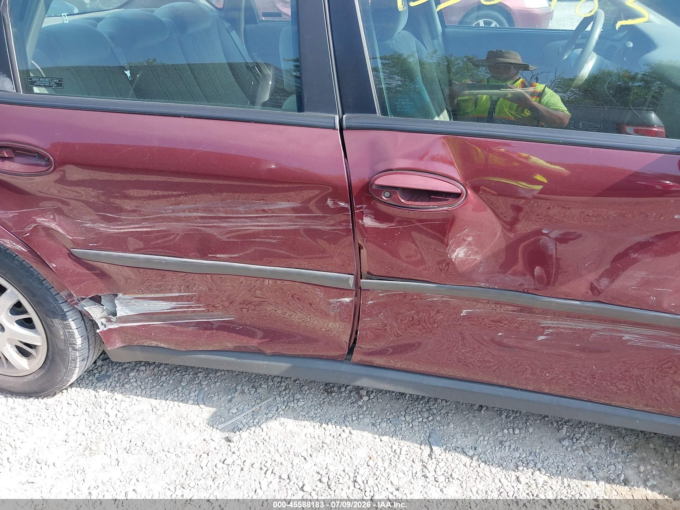 2001 Chevrolet Impala   Burgundy vin: 2G1WF52E619364552
