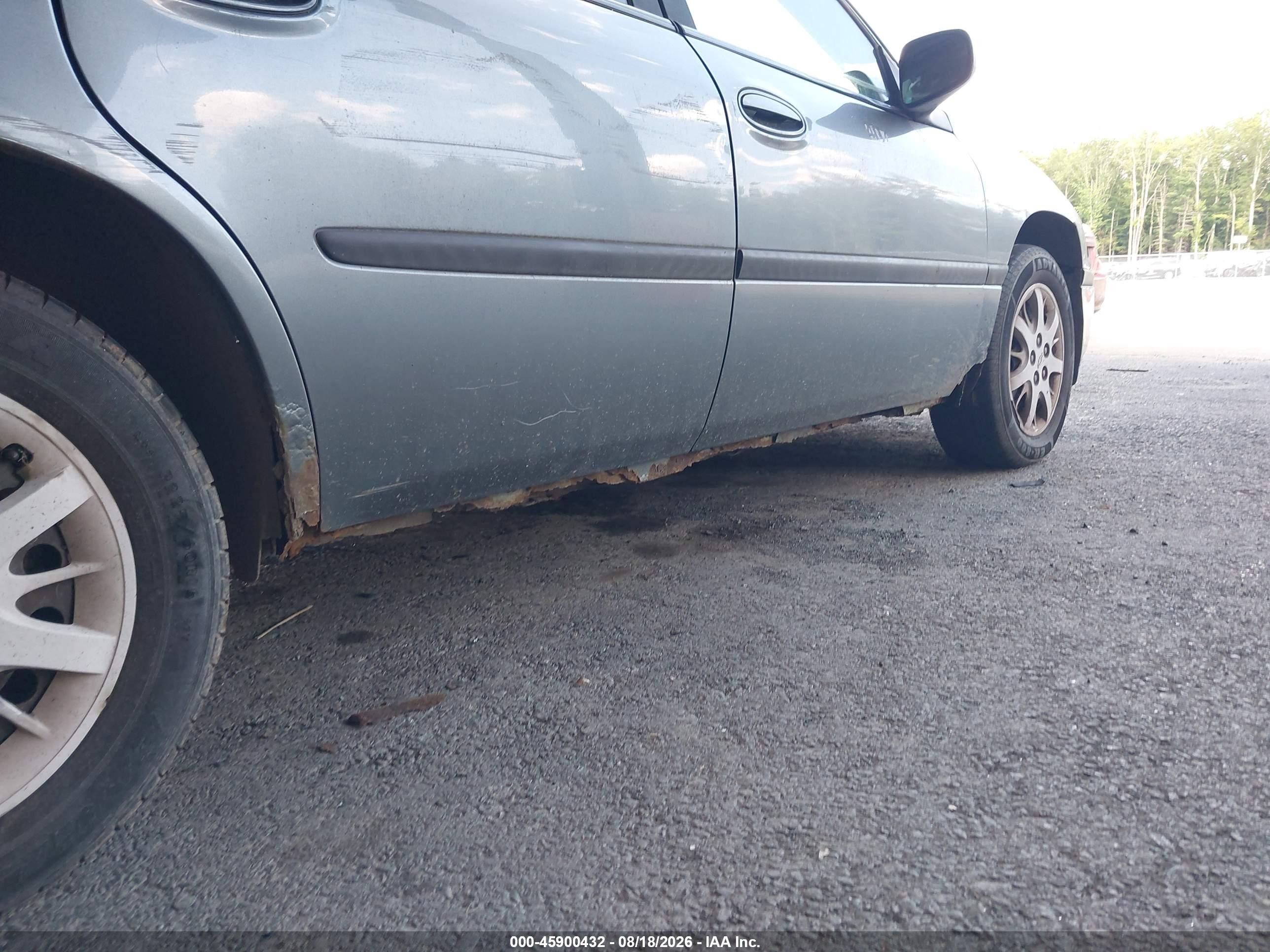 2004 Chevrolet Impala   Gray vin: 2G1WF52E649370081